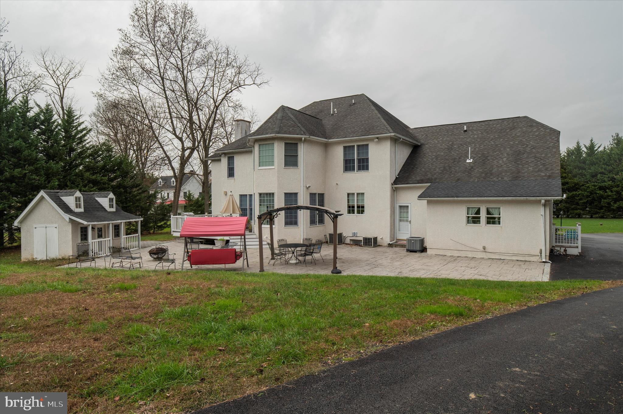 LOTHLORIEN VILLAGE - Residential