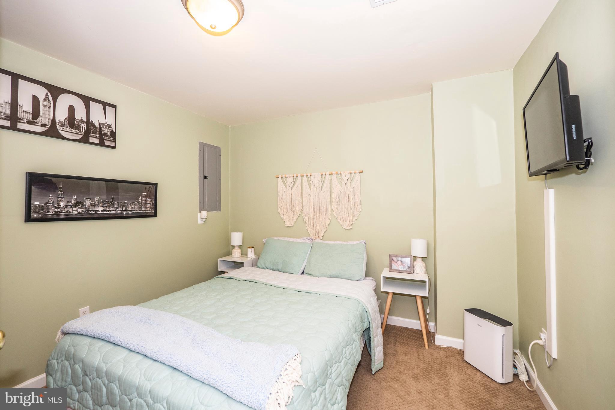 DEARBOUGHT - Residential