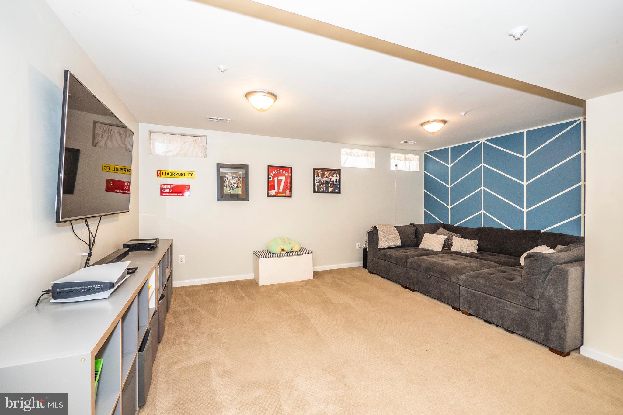 DEARBOUGHT - Residential