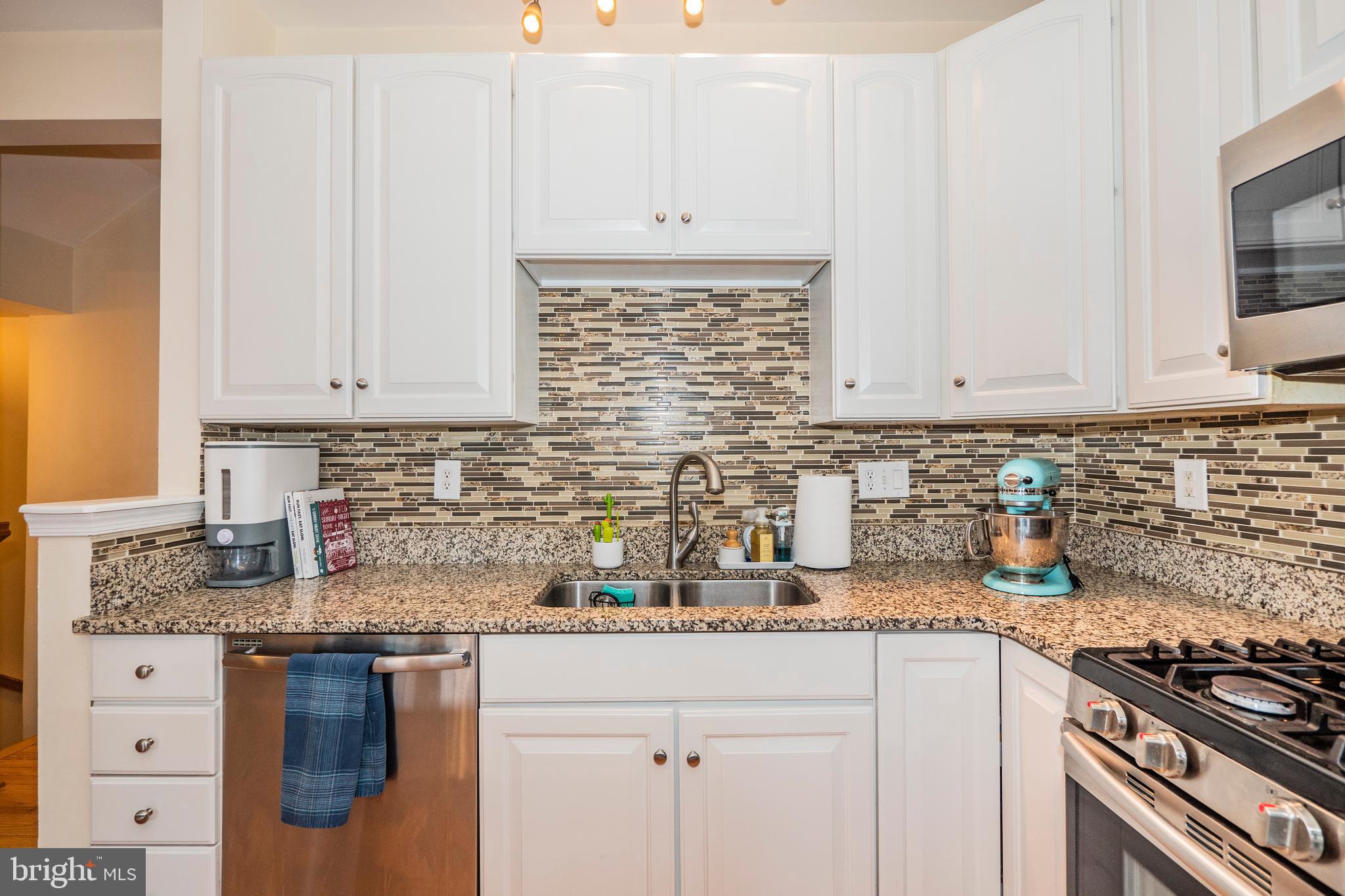 DEARBOUGHT - Residential