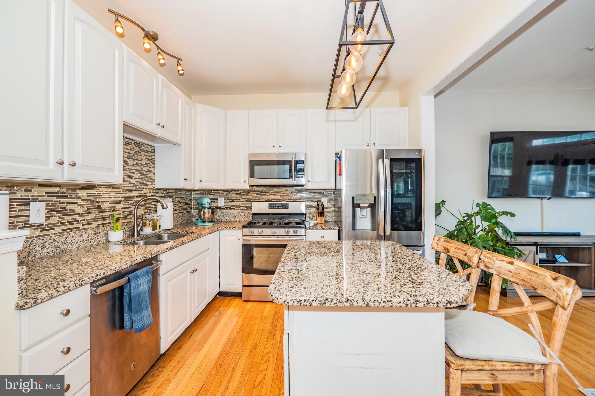 DEARBOUGHT - Residential