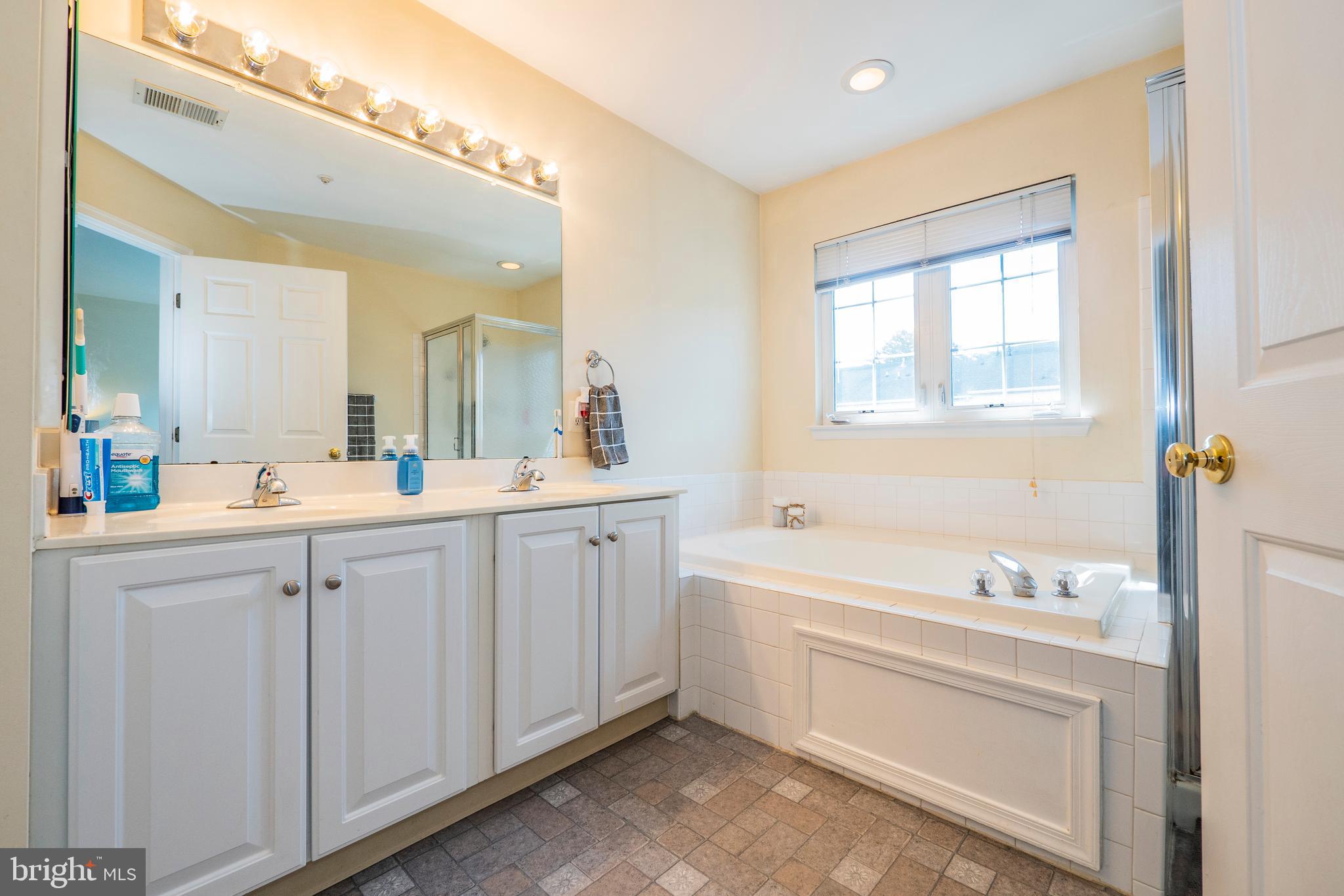 DEARBOUGHT - Residential