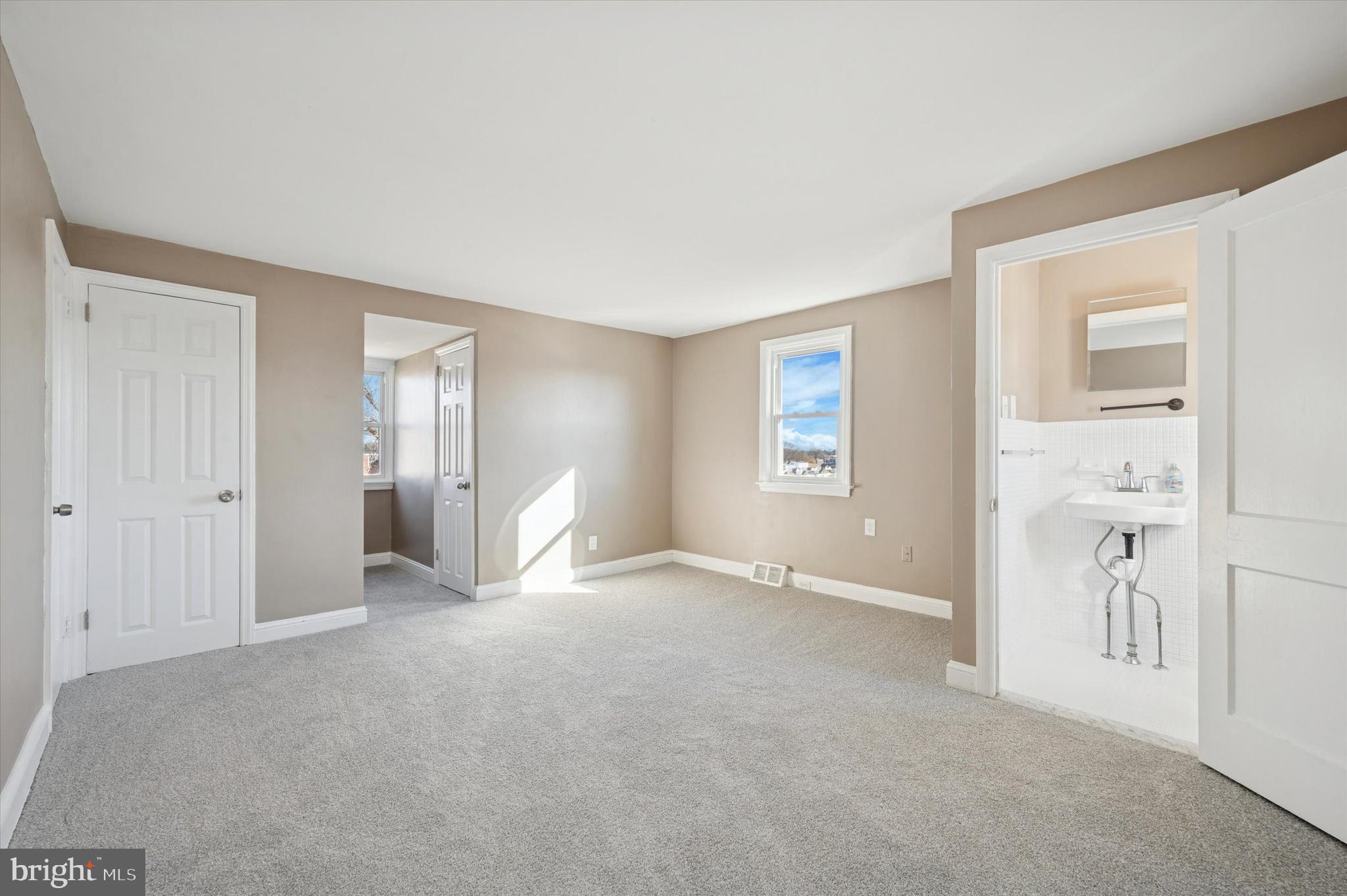 DREXEL PARK GARDEN - Residential