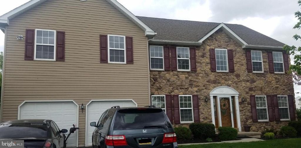 Photo of 1074 Grayson Drive, SOUDERTON, PA 18964 (MLS # PAMC2146878)