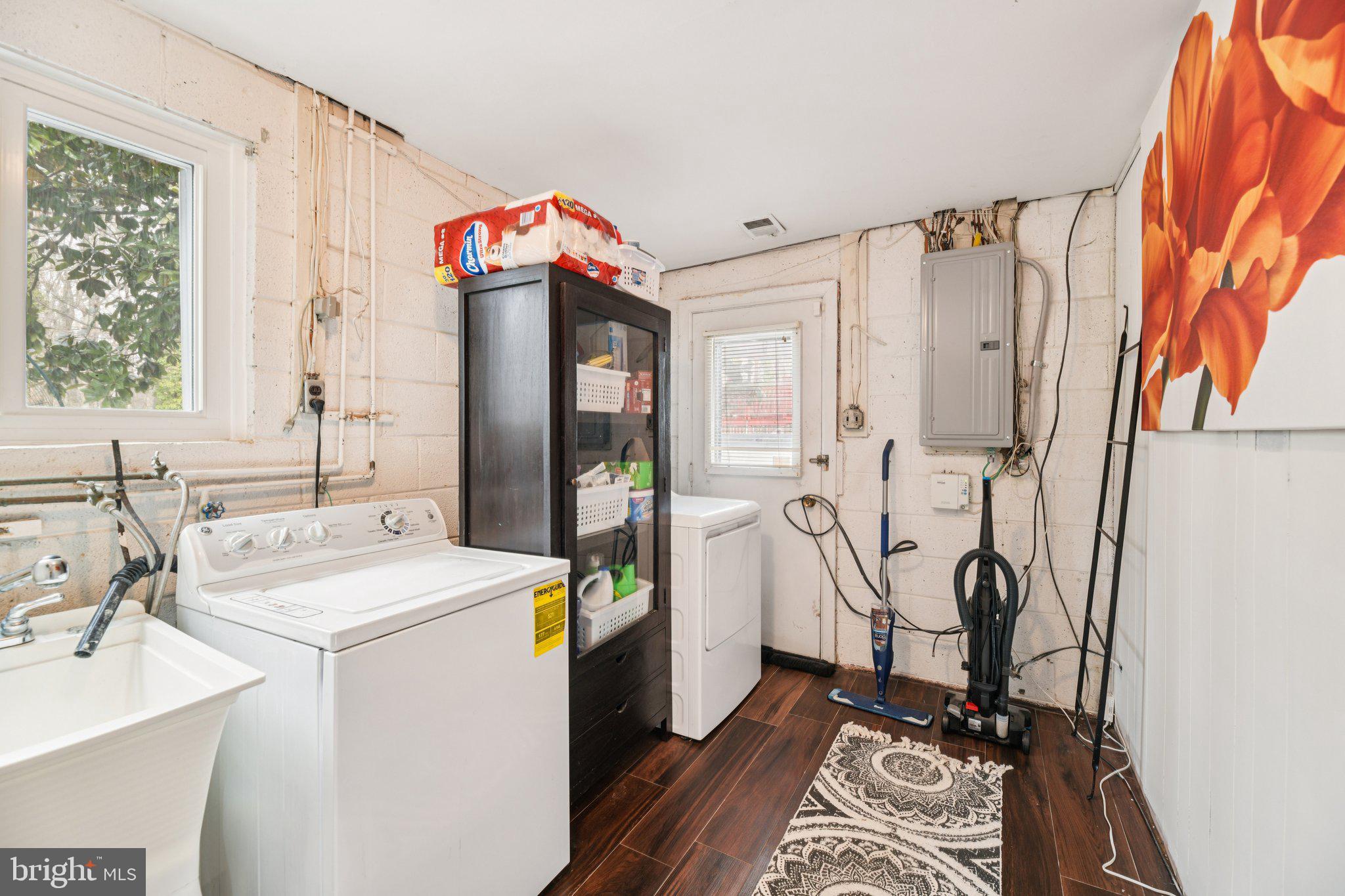 TANTALLON ON THE POTOMAC - Residential