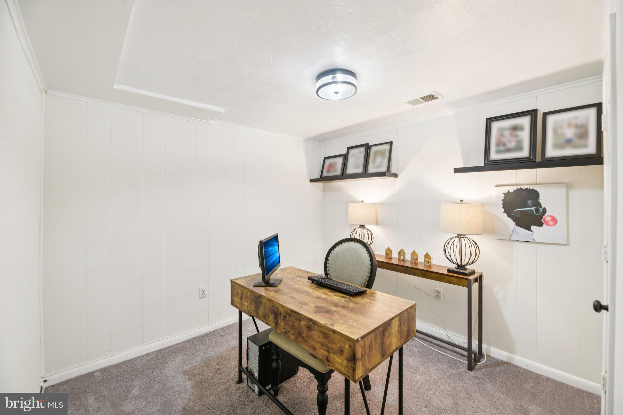 TANTALLON ON THE POTOMAC - Residential