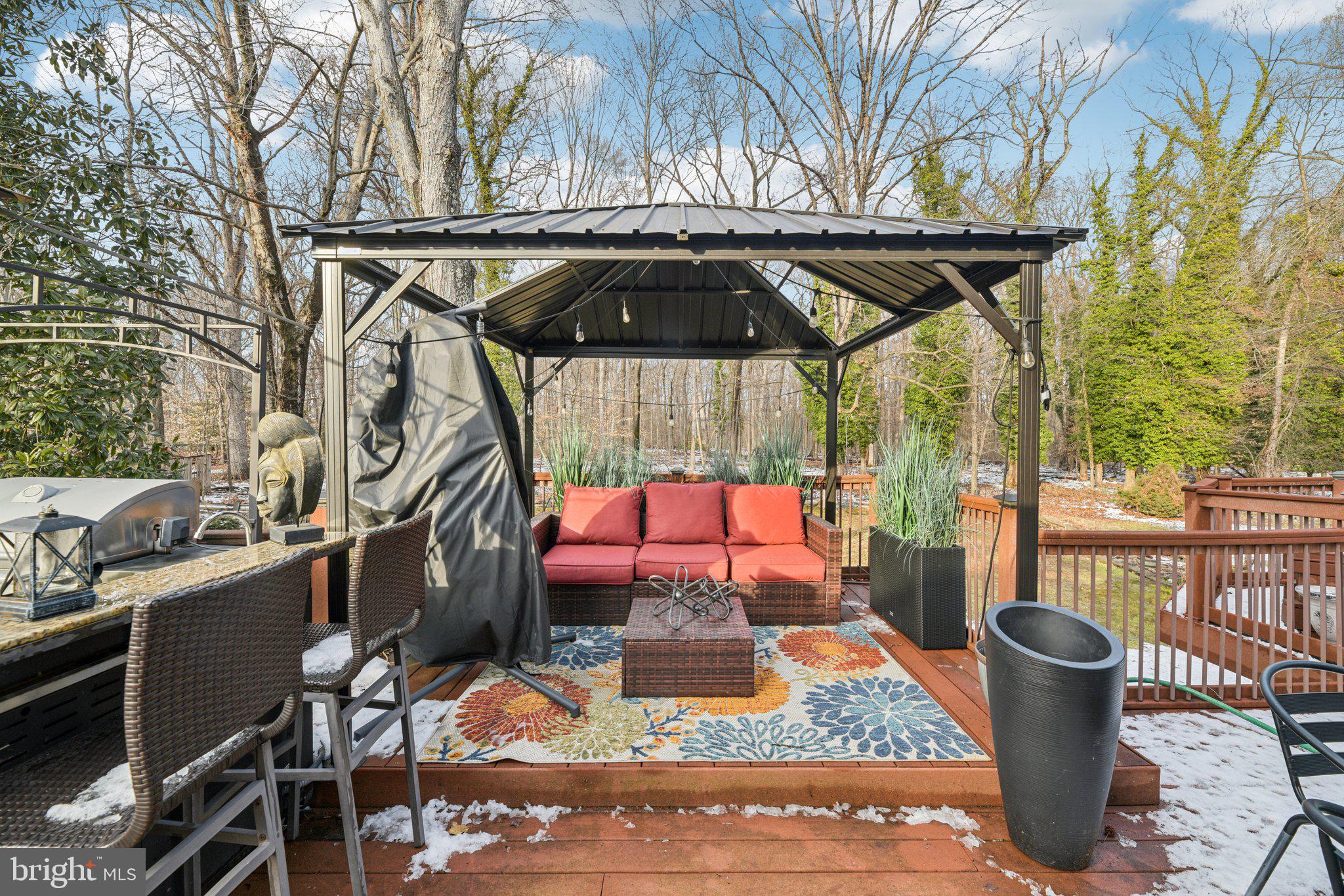 TANTALLON ON THE POTOMAC - Residential