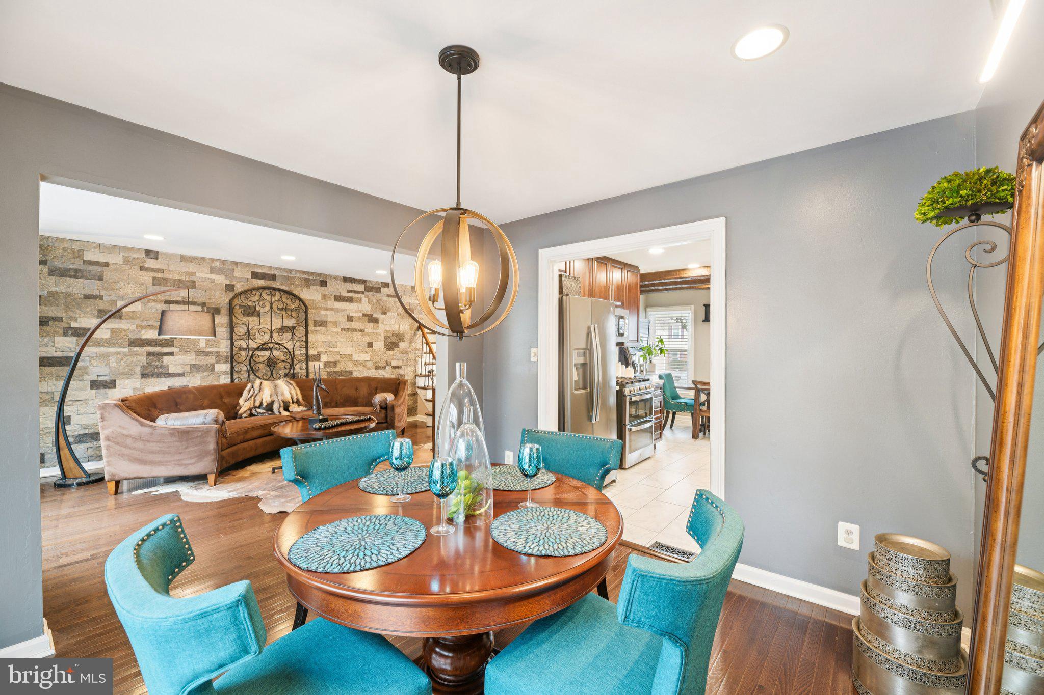 TANTALLON ON THE POTOMAC - Residential