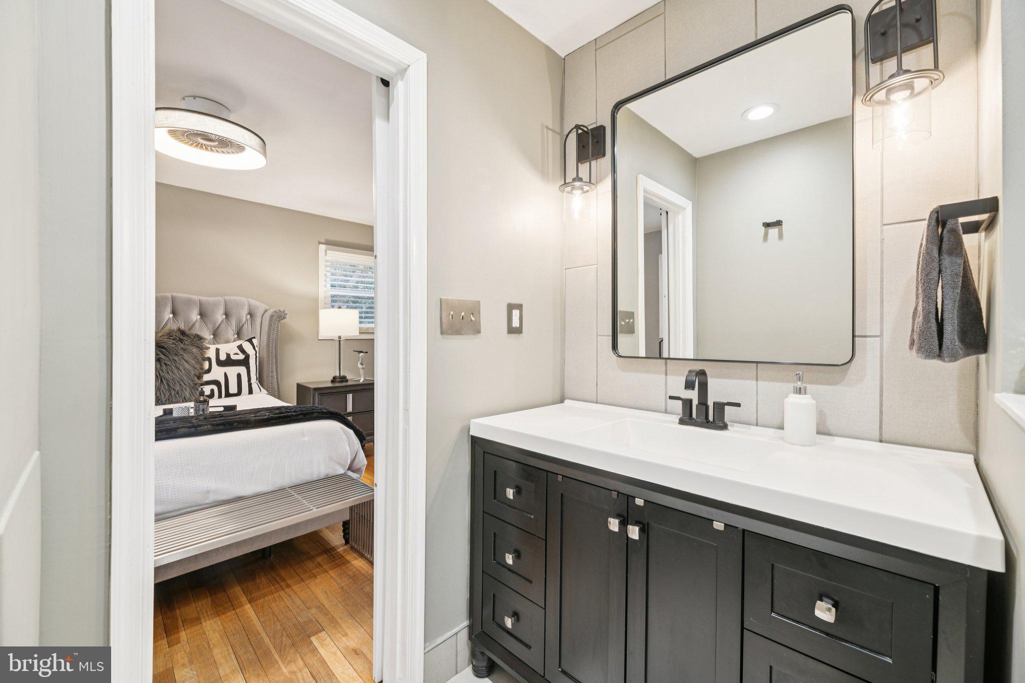 TANTALLON ON THE POTOMAC - Residential