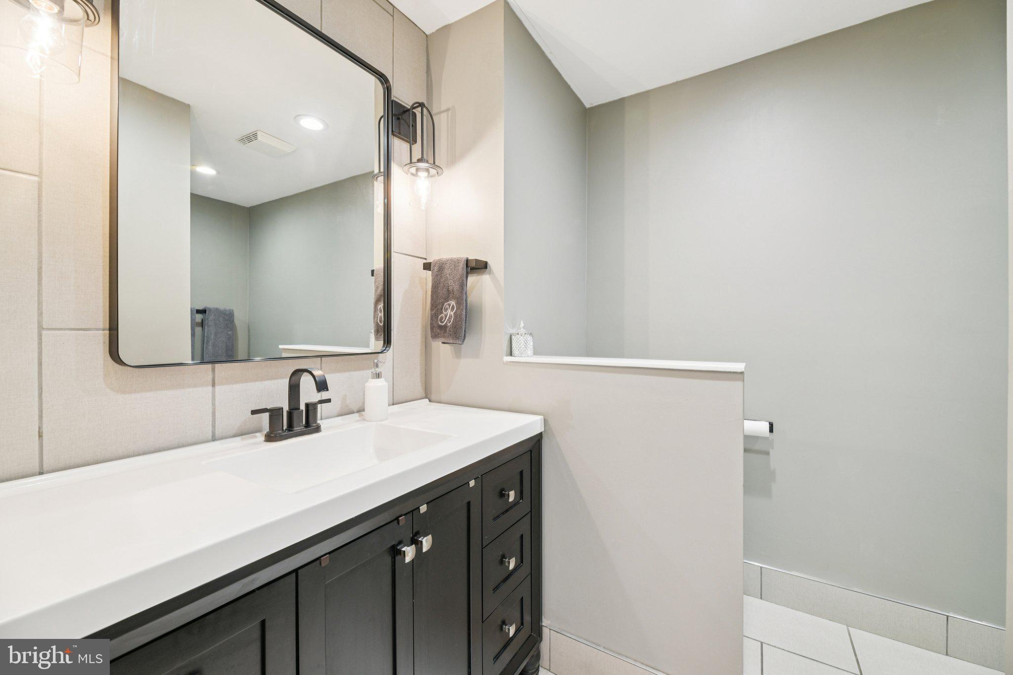 TANTALLON ON THE POTOMAC - Residential