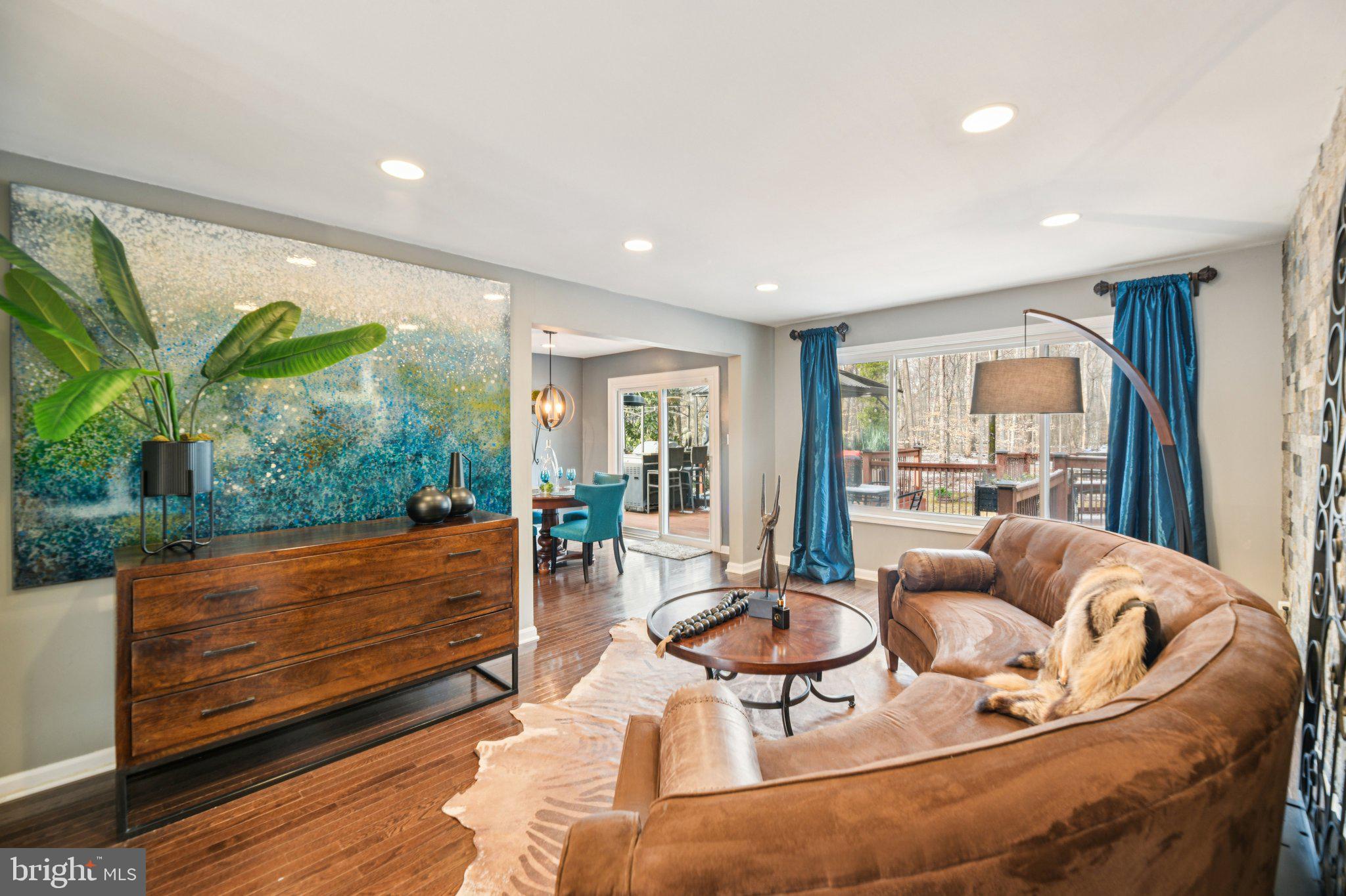 TANTALLON ON THE POTOMAC - Residential