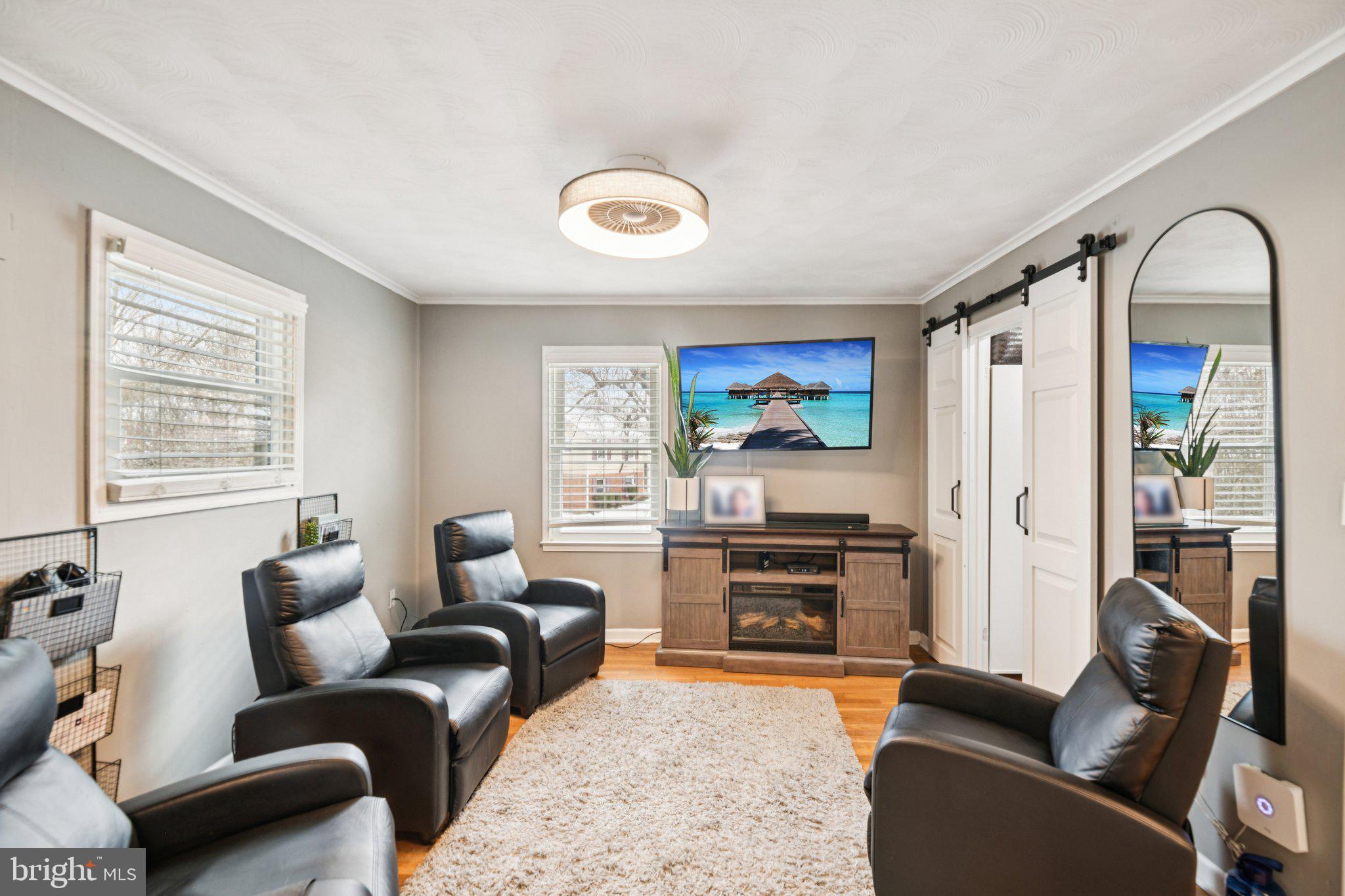 TANTALLON ON THE POTOMAC - Residential