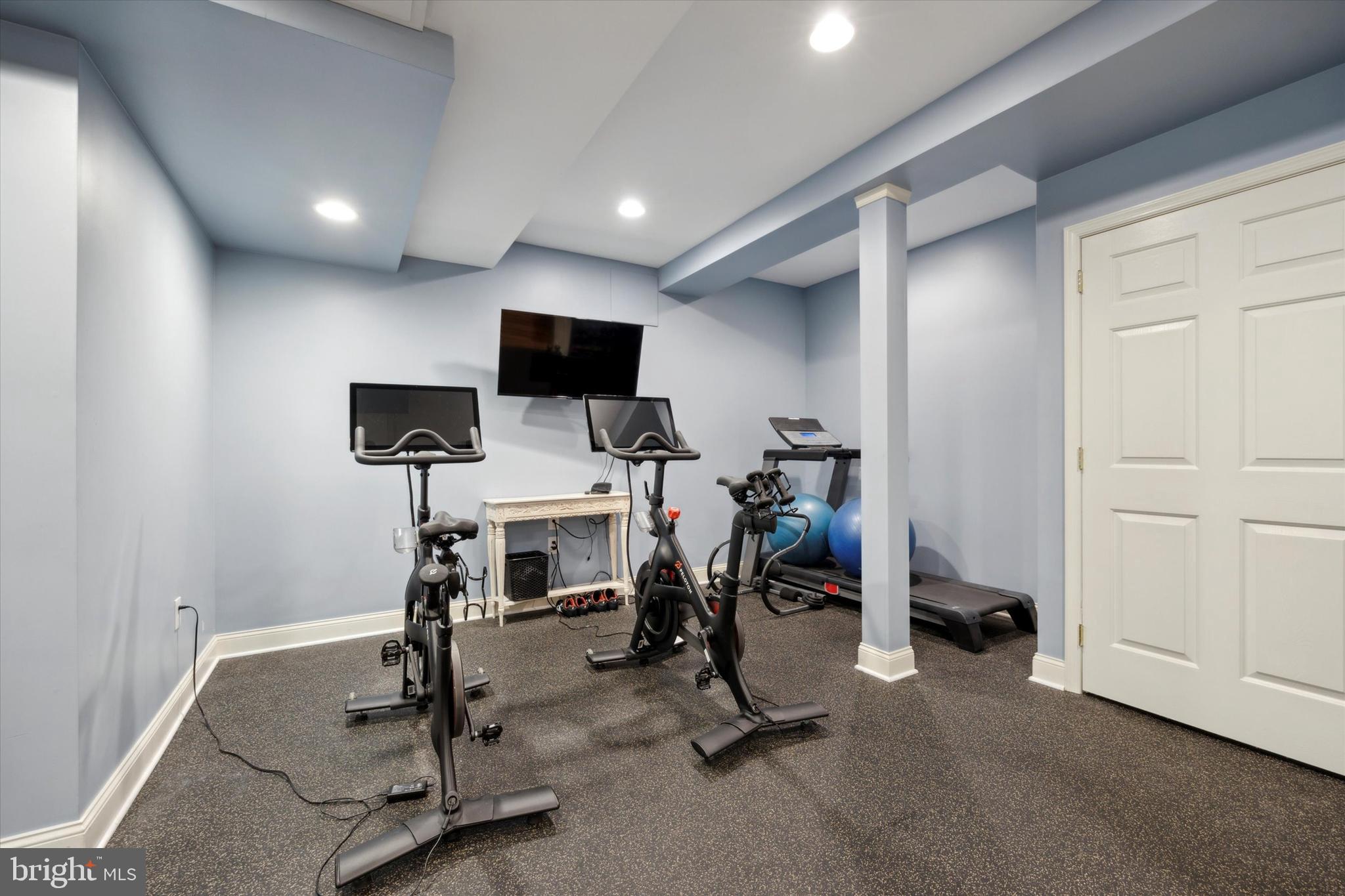 VALLEY PARK - Residential