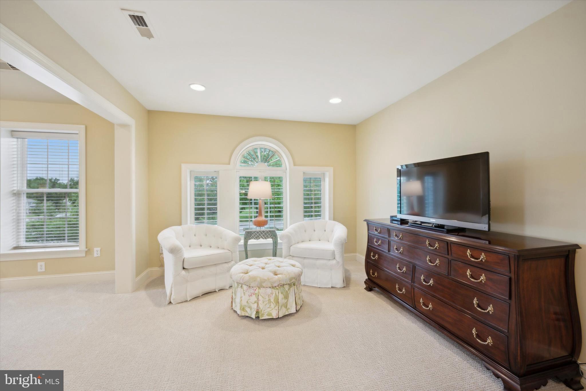 VALLEY PARK - Residential