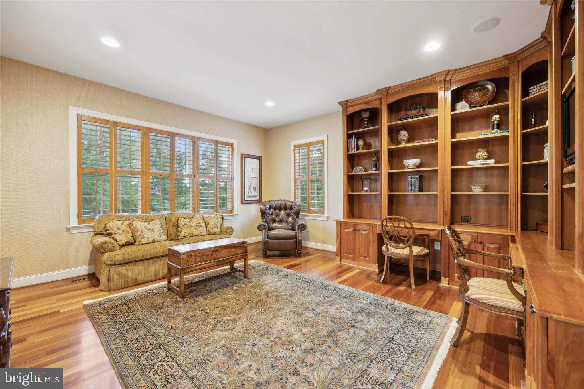 VALLEY PARK - Residential