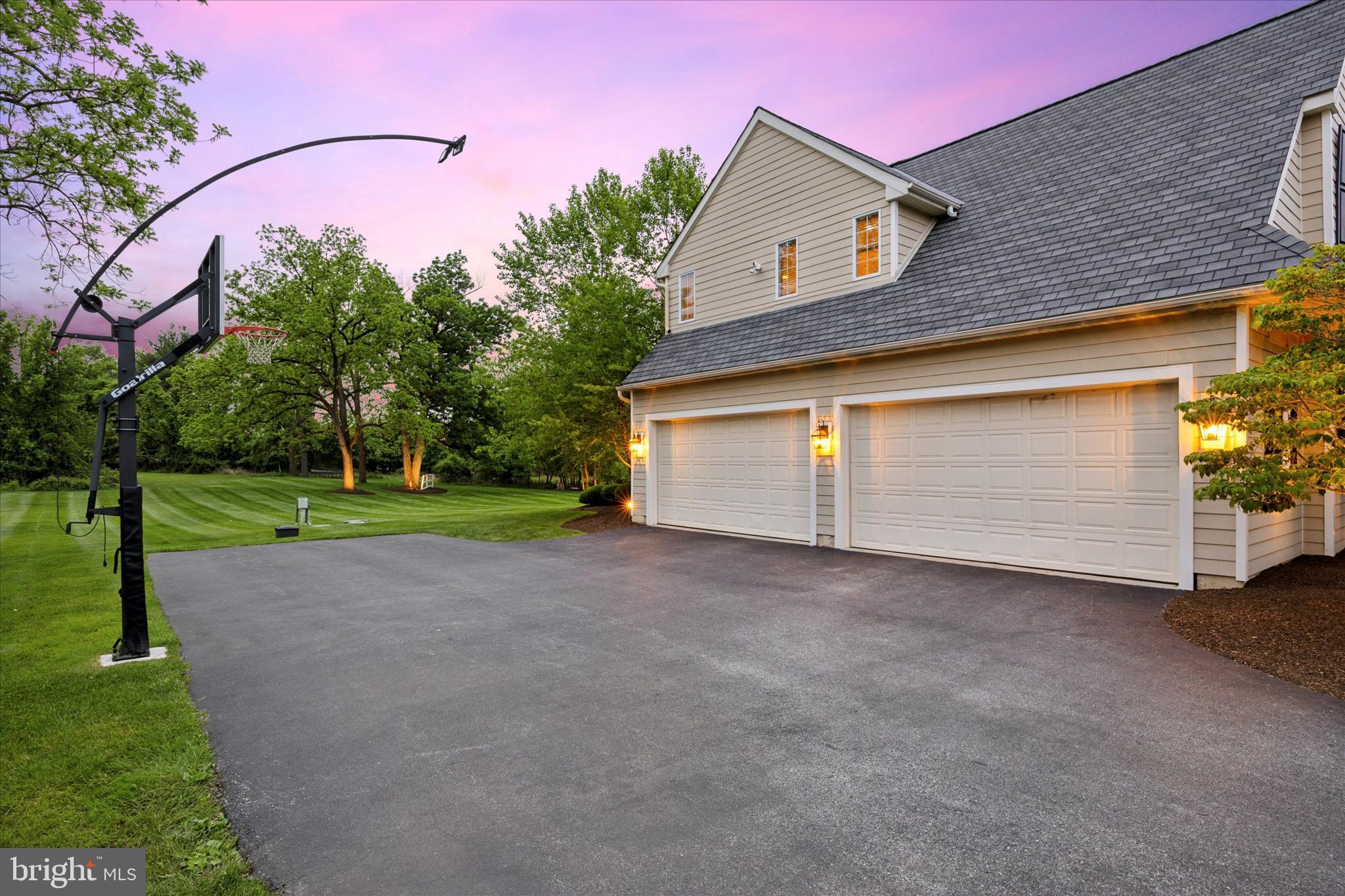 VALLEY PARK - Residential