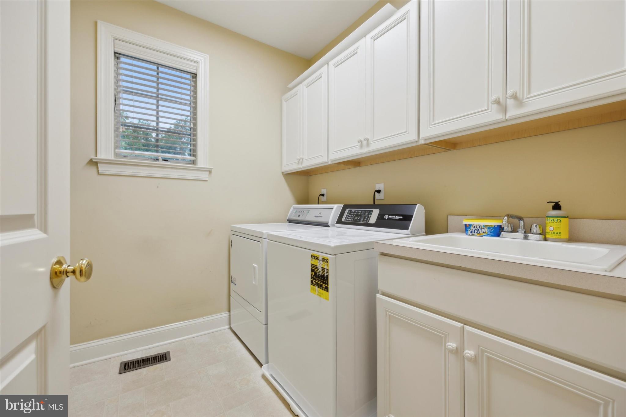 VALLEY PARK - Residential