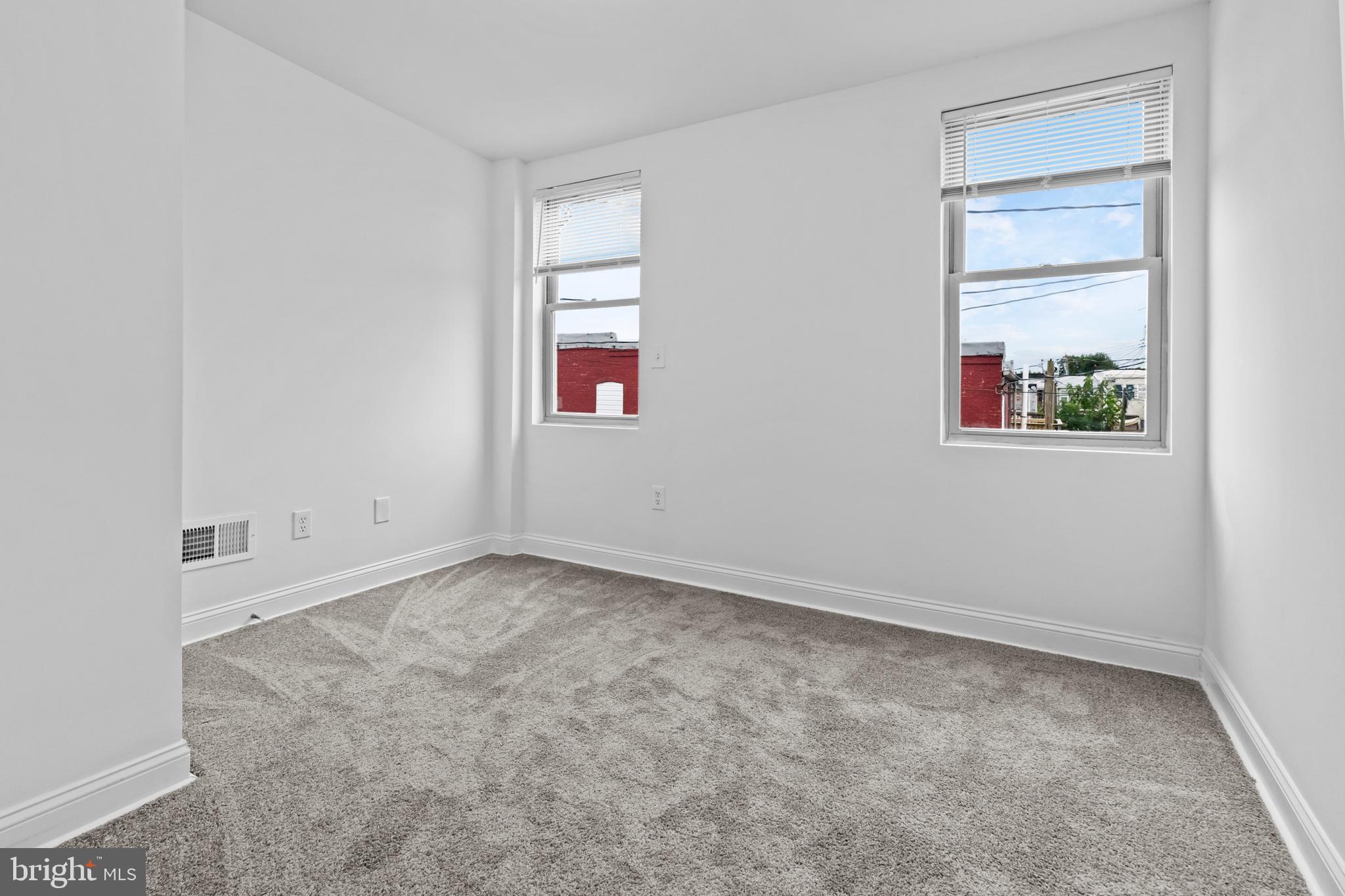 MILTON-MONTFORD - Residential