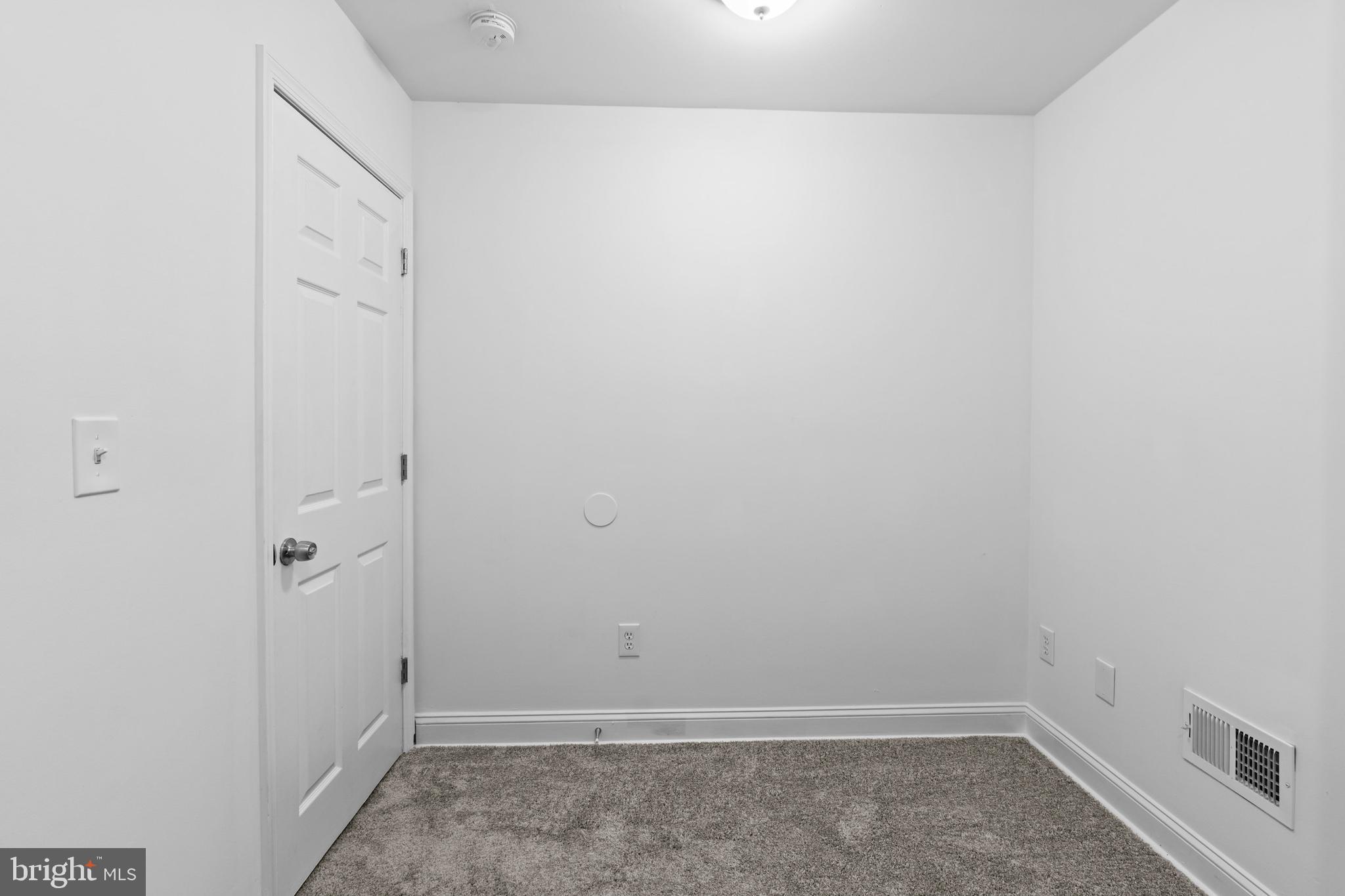 MILTON-MONTFORD - Residential