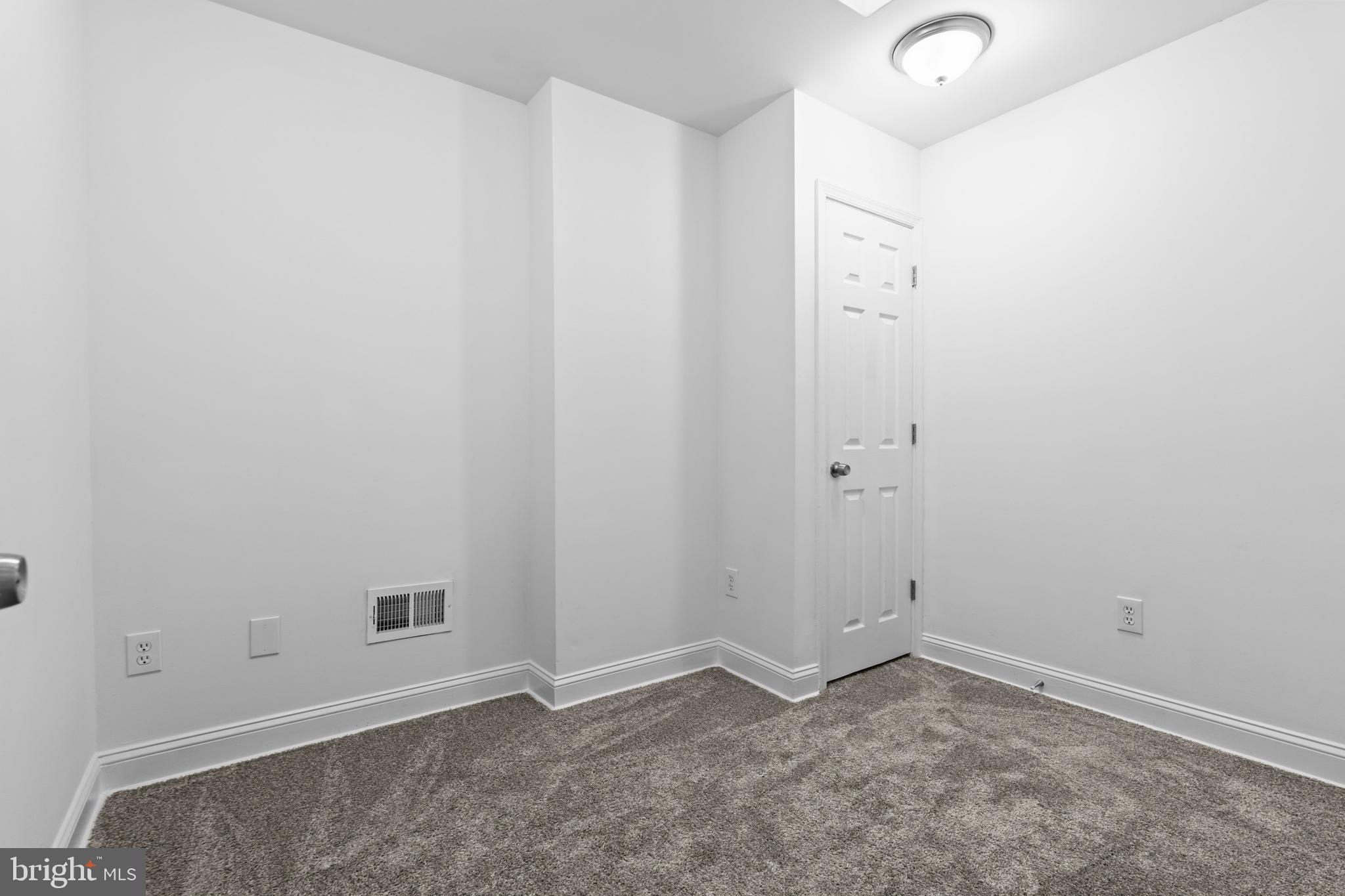 MILTON-MONTFORD - Residential