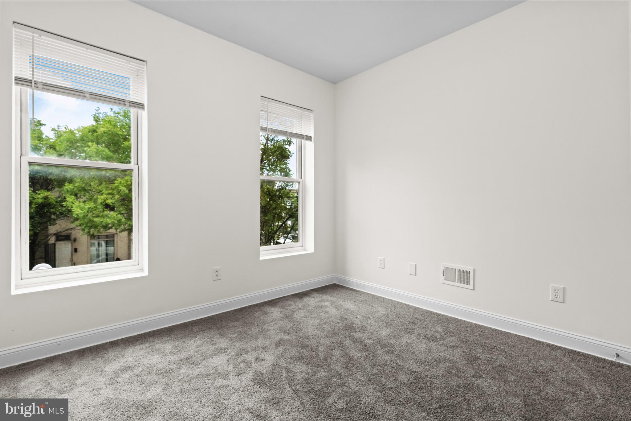 MILTON-MONTFORD - Residential