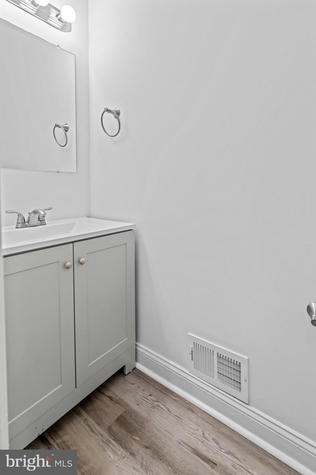 MILTON-MONTFORD - Residential