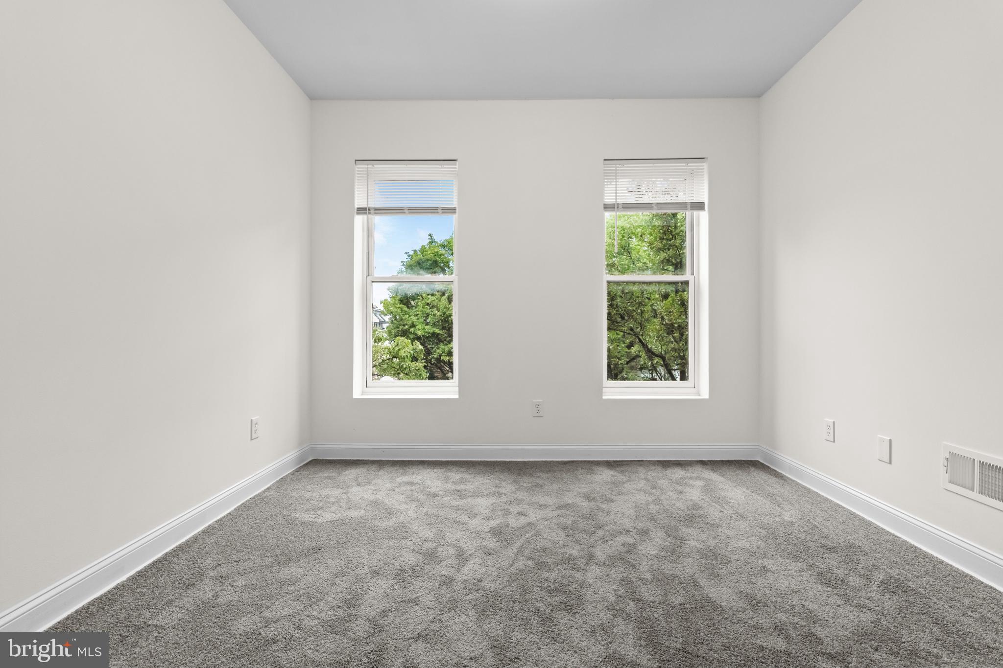 MILTON-MONTFORD - Residential