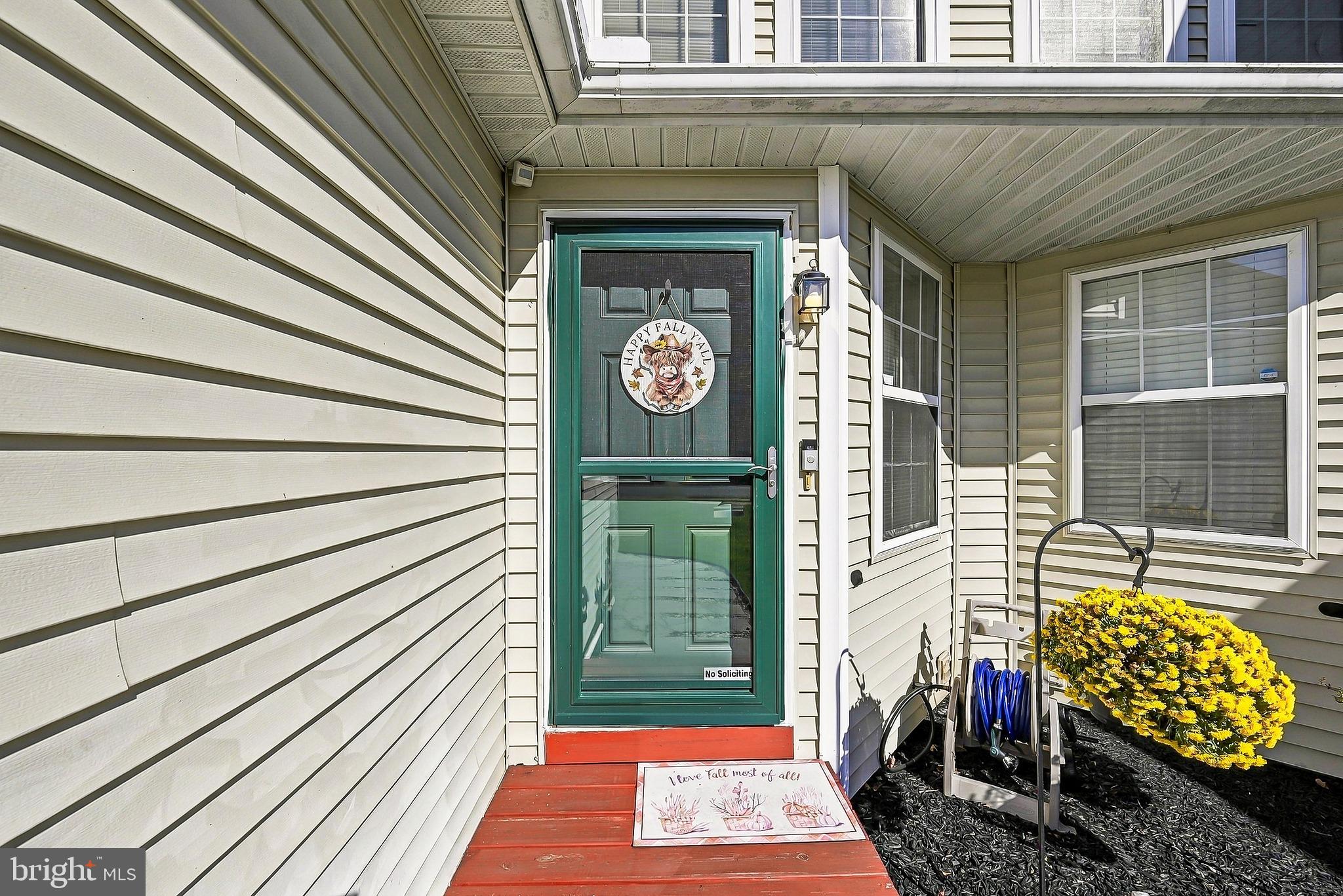 328 GAVIN DRIVE