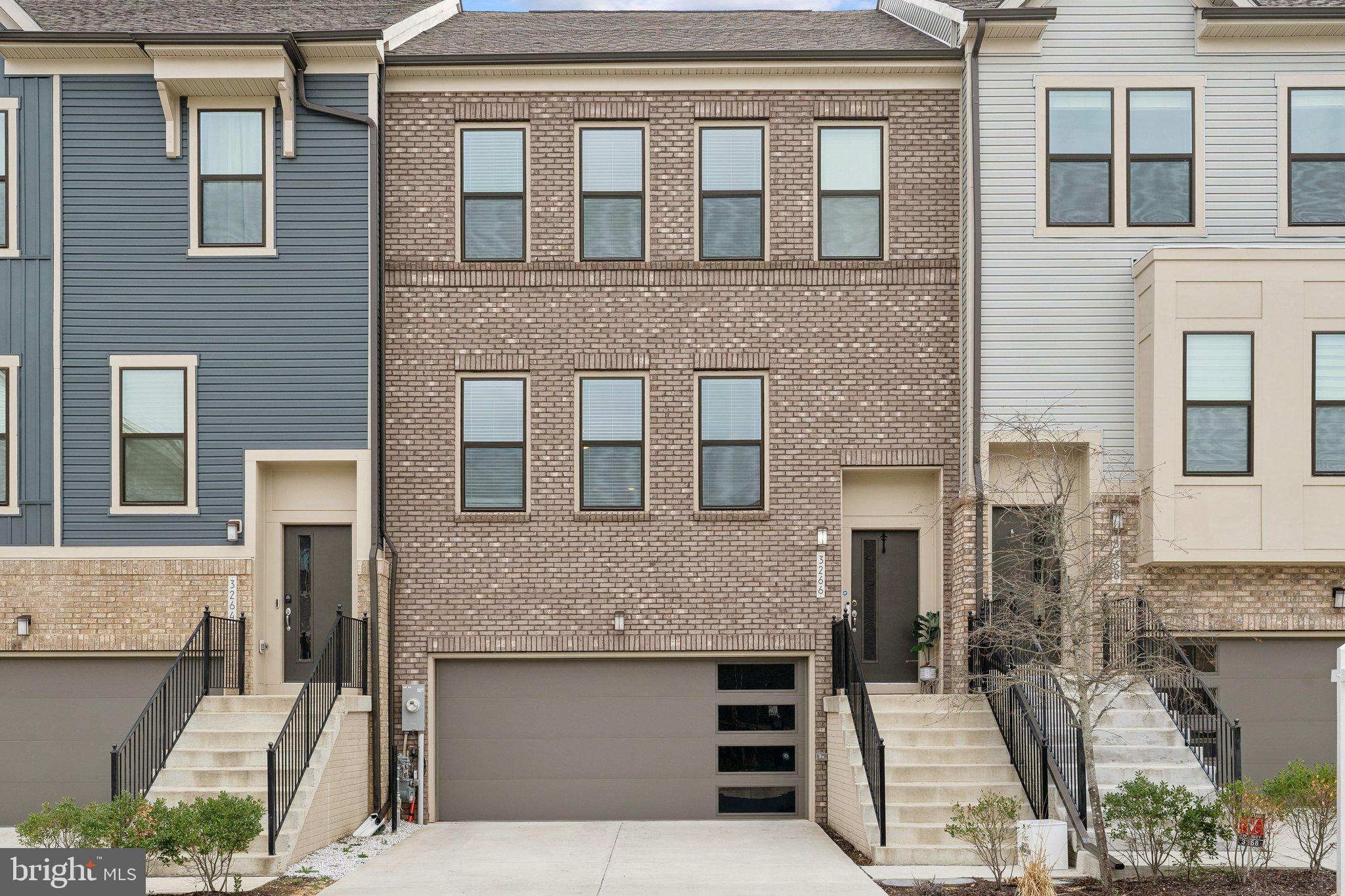 3266 WATERSHED BOULEVARD