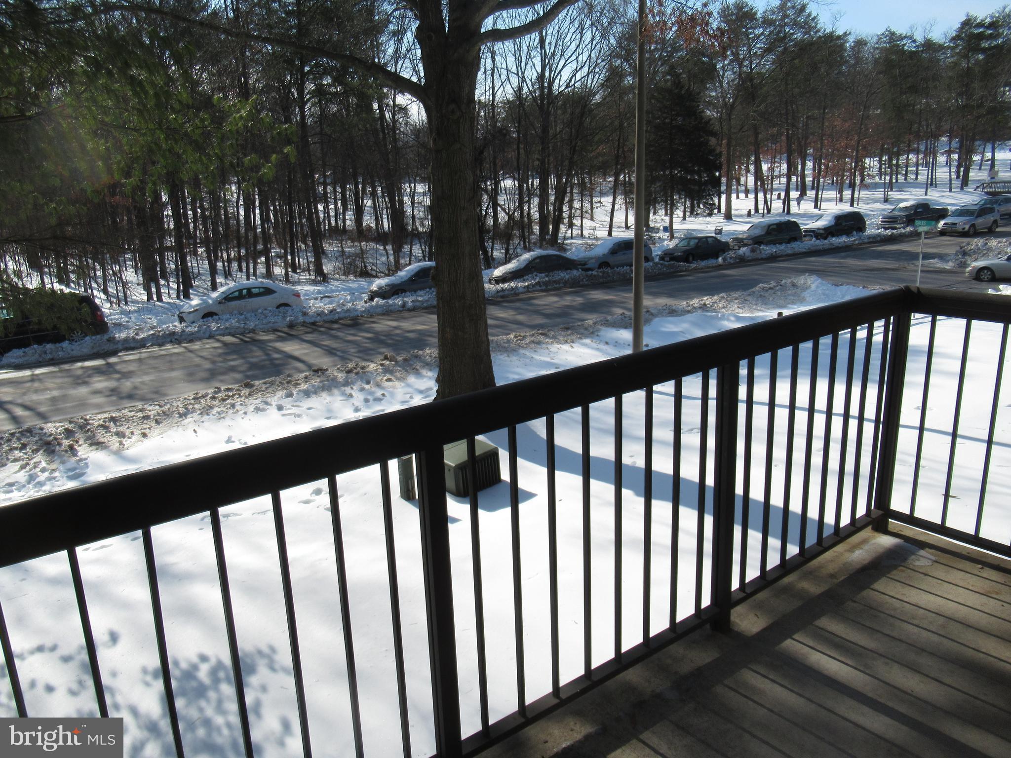 SUMMERTREE CONDO APTS - Residential