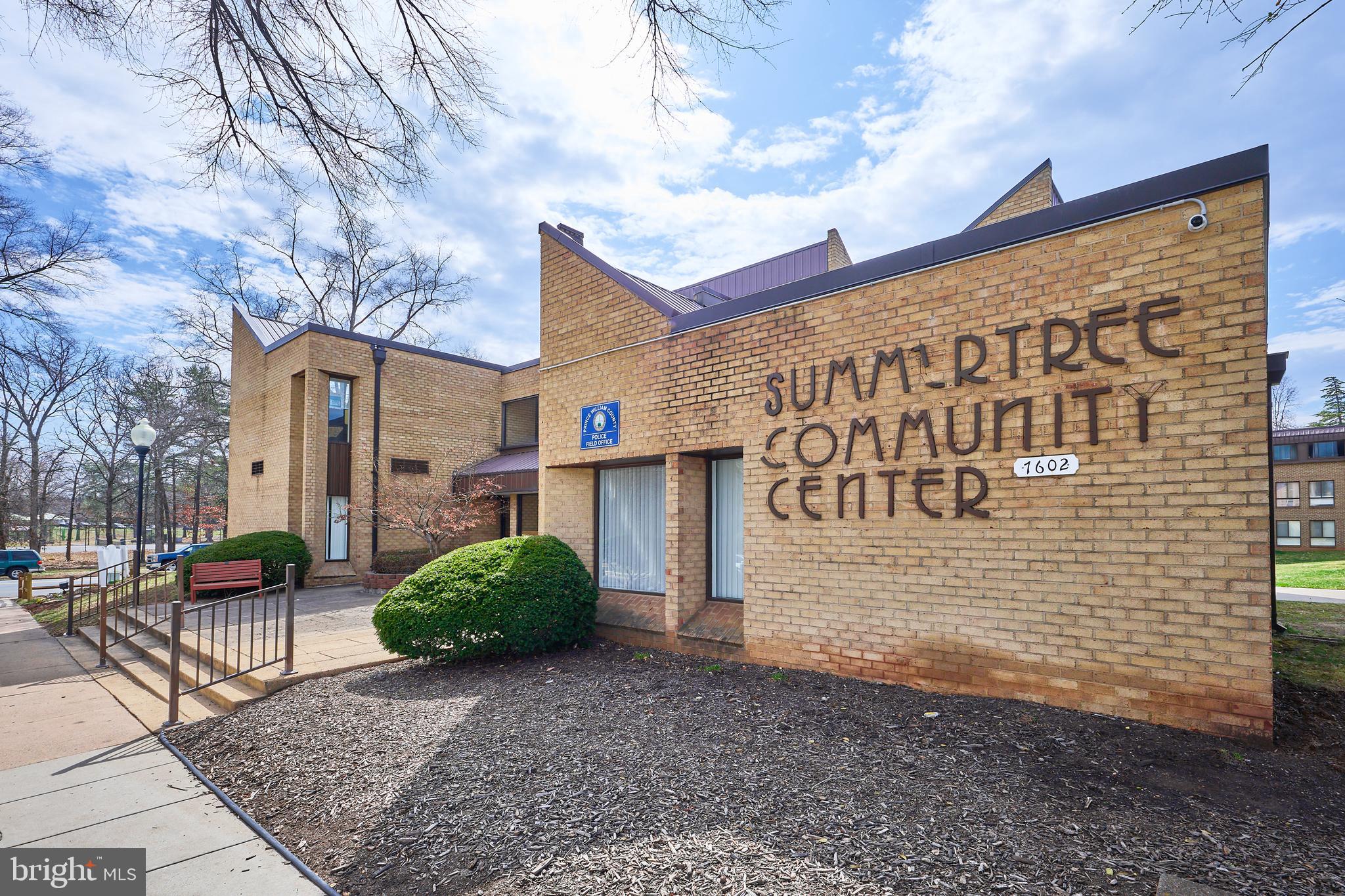 SUMMERTREE CONDO APTS - Residential