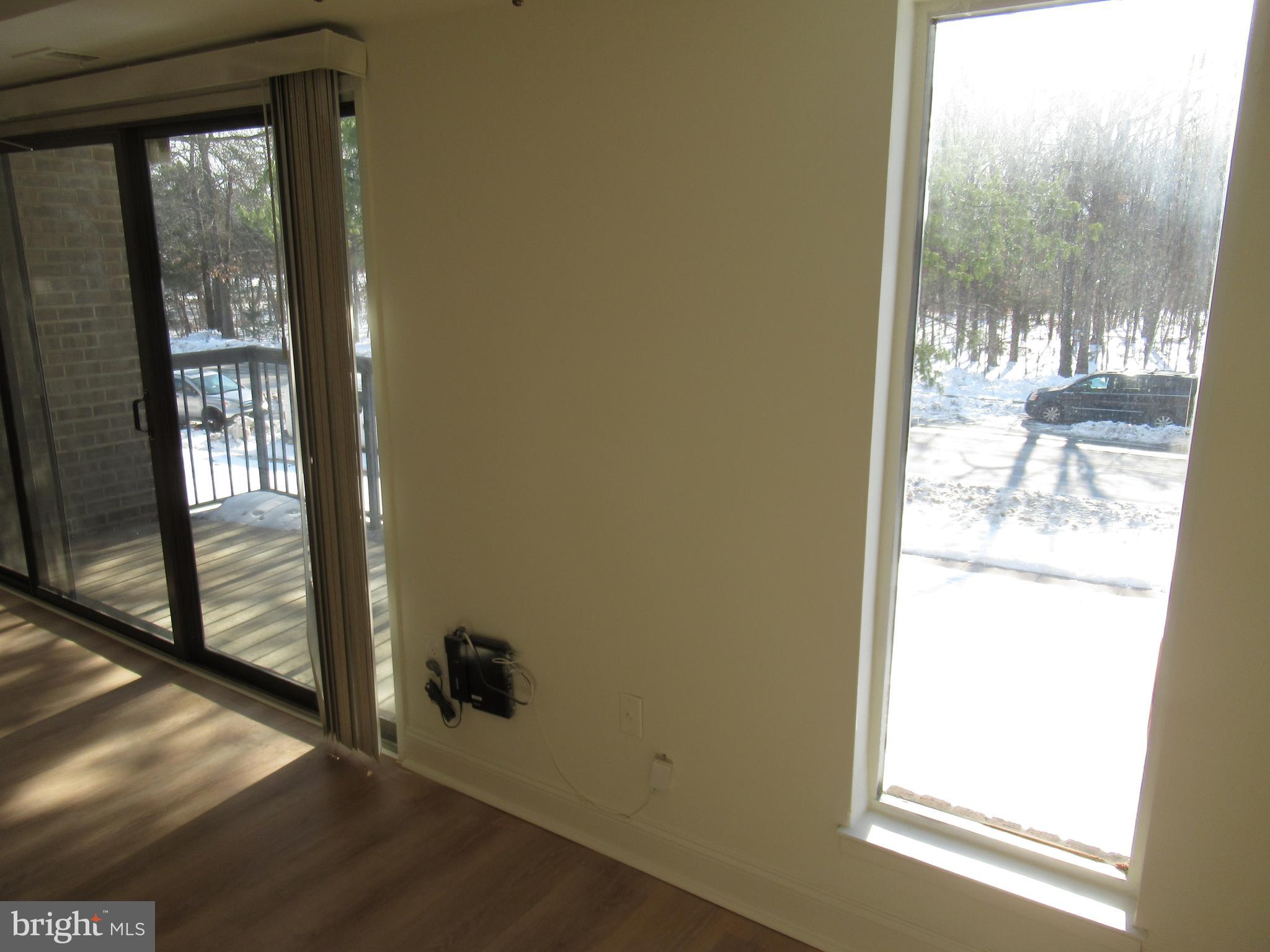 SUMMERTREE CONDO APTS - Residential