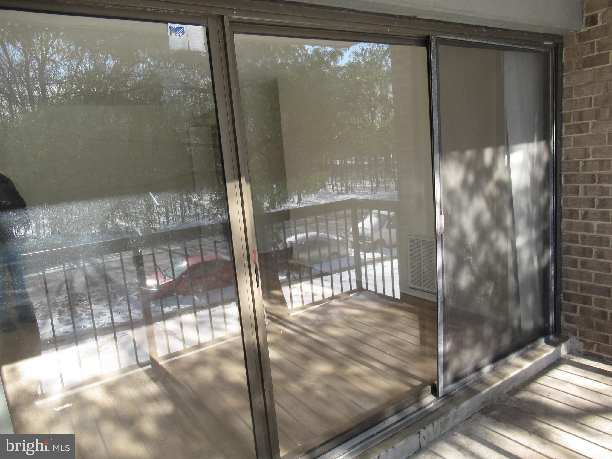 SUMMERTREE CONDO APTS - Residential