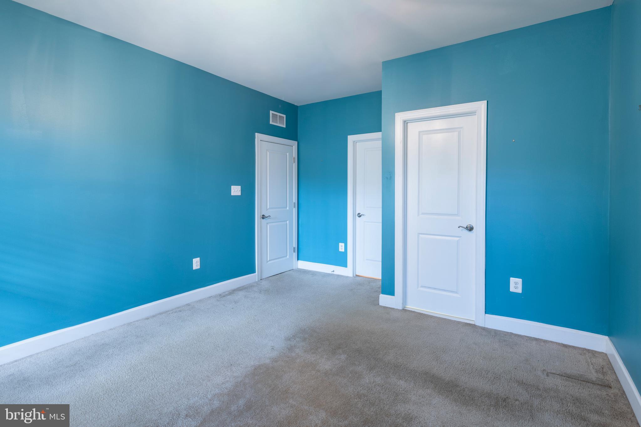 THE VILLAGE AT ARUNDEL MILLS - Residential