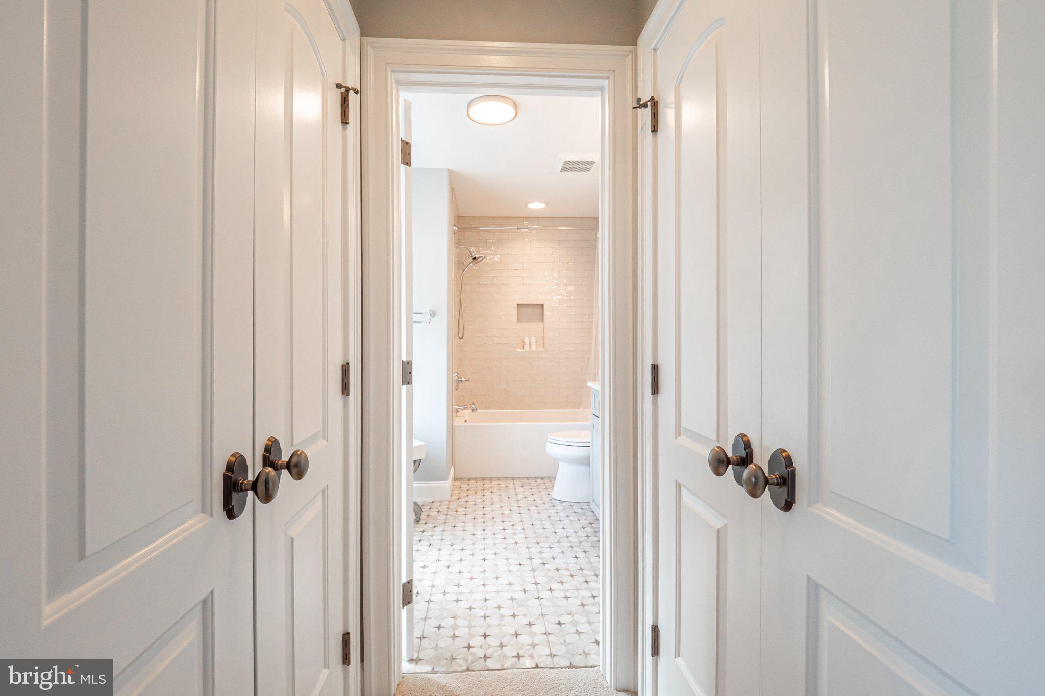 CEDAR RUN - Residential