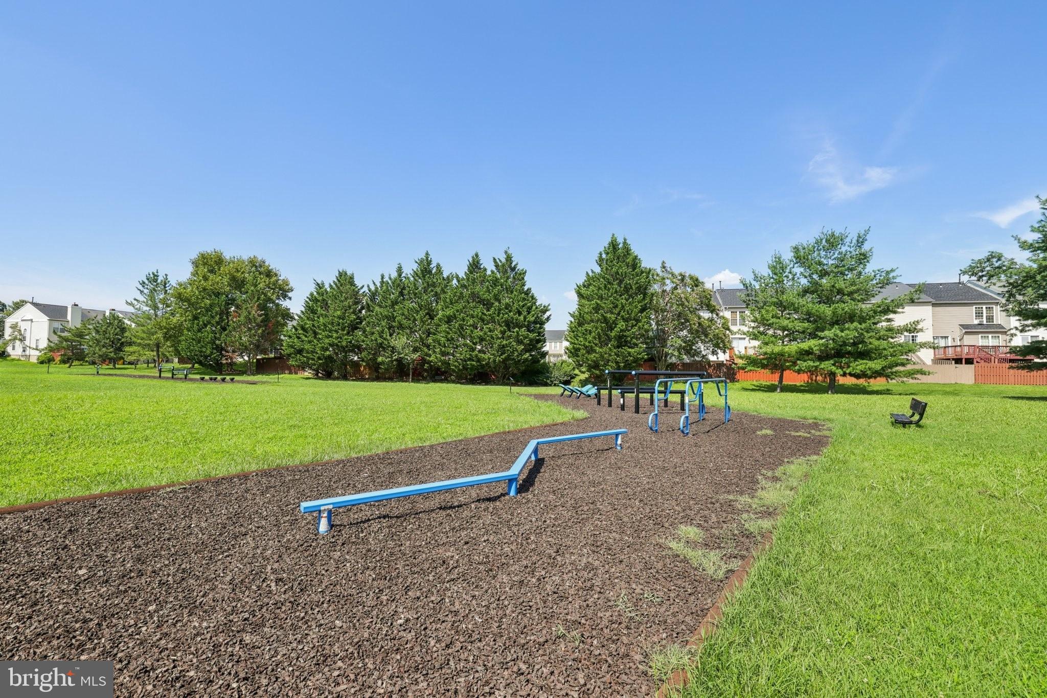 SEVEN OAKS - Residential