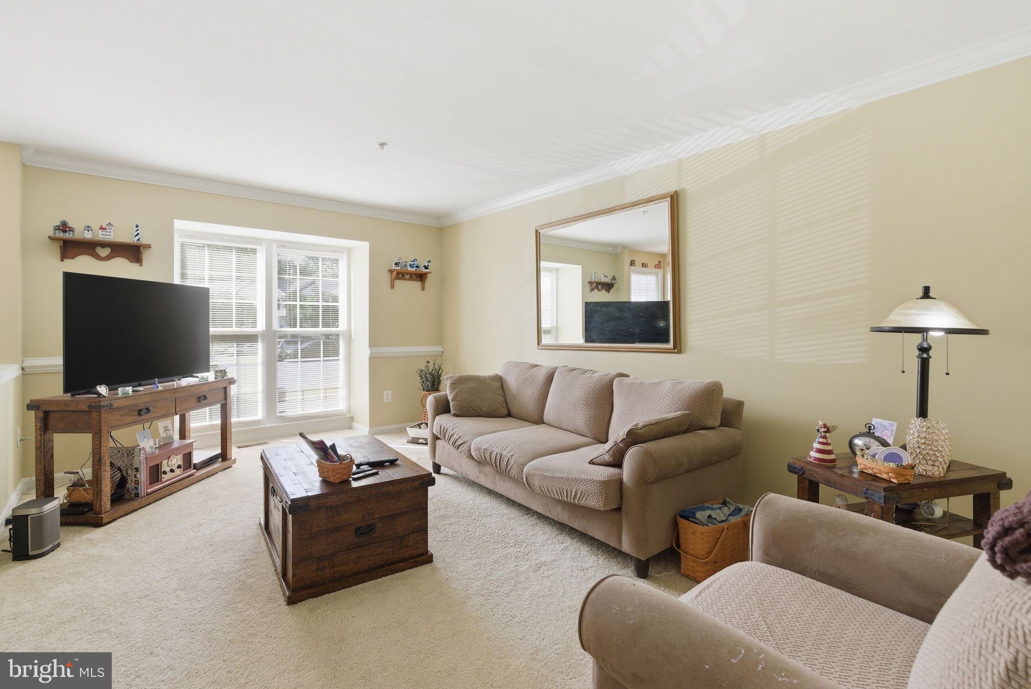 SEVEN OAKS - Residential