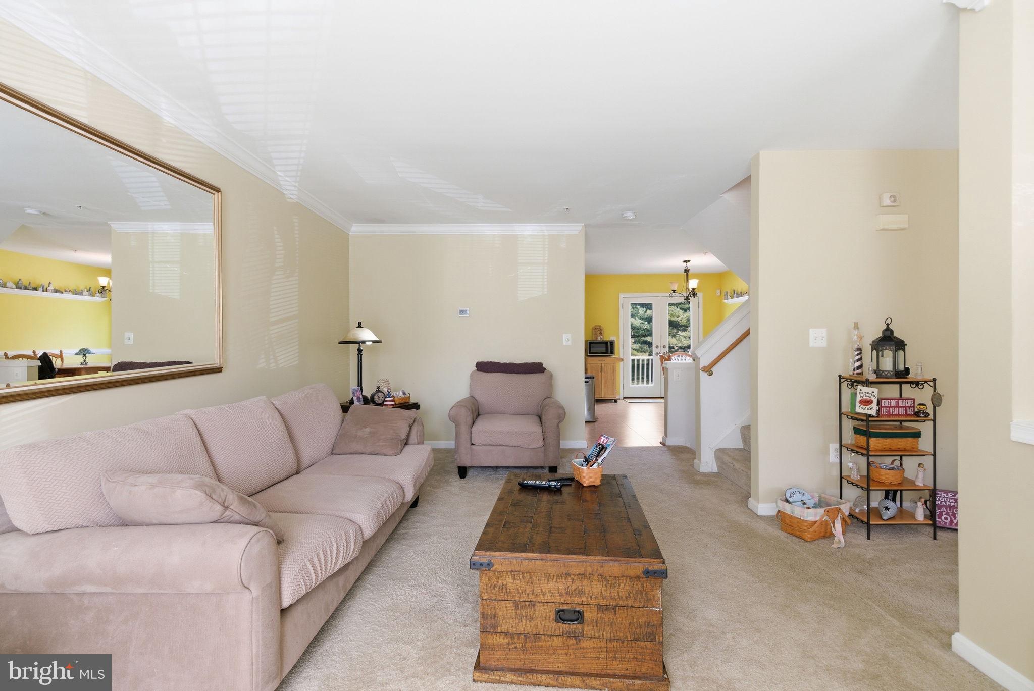 SEVEN OAKS - Residential