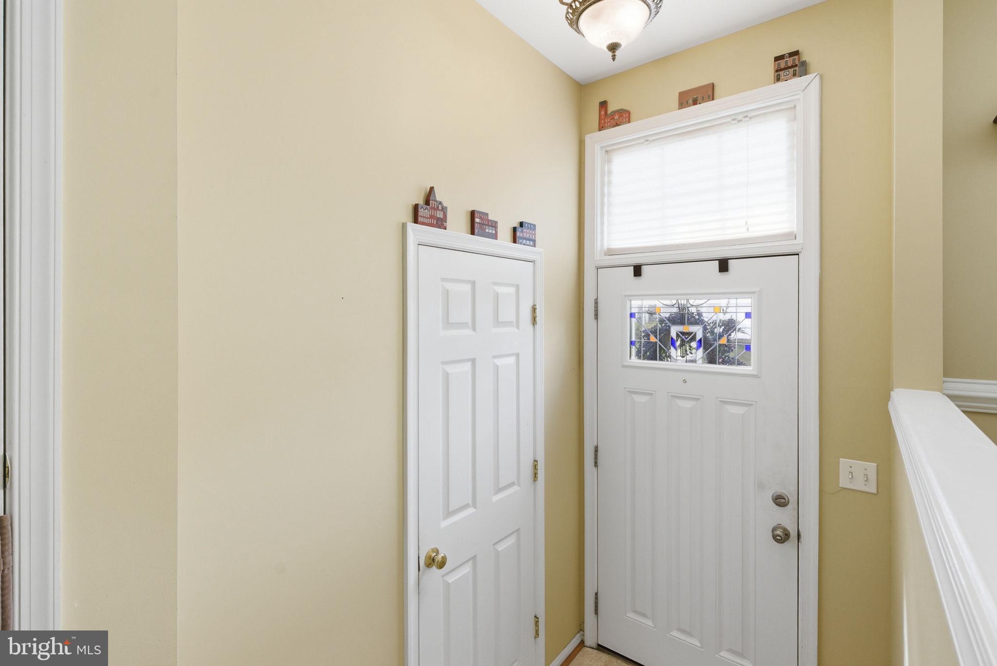 SEVEN OAKS - Residential