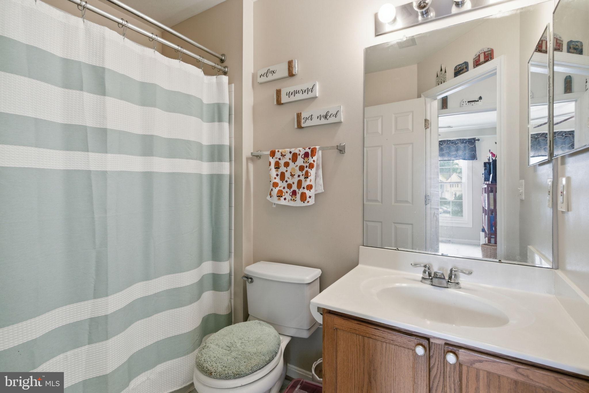 SEVEN OAKS - Residential