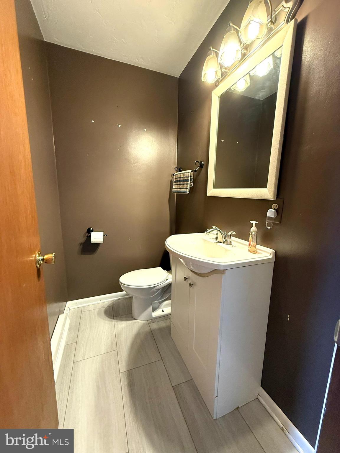 MCSHERRYSTOWN - Residential