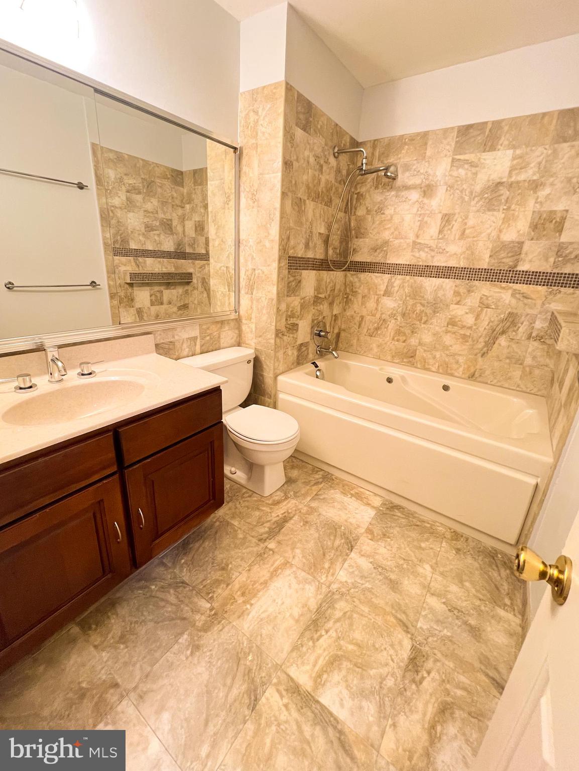 TANNERIE WOODS - Residential