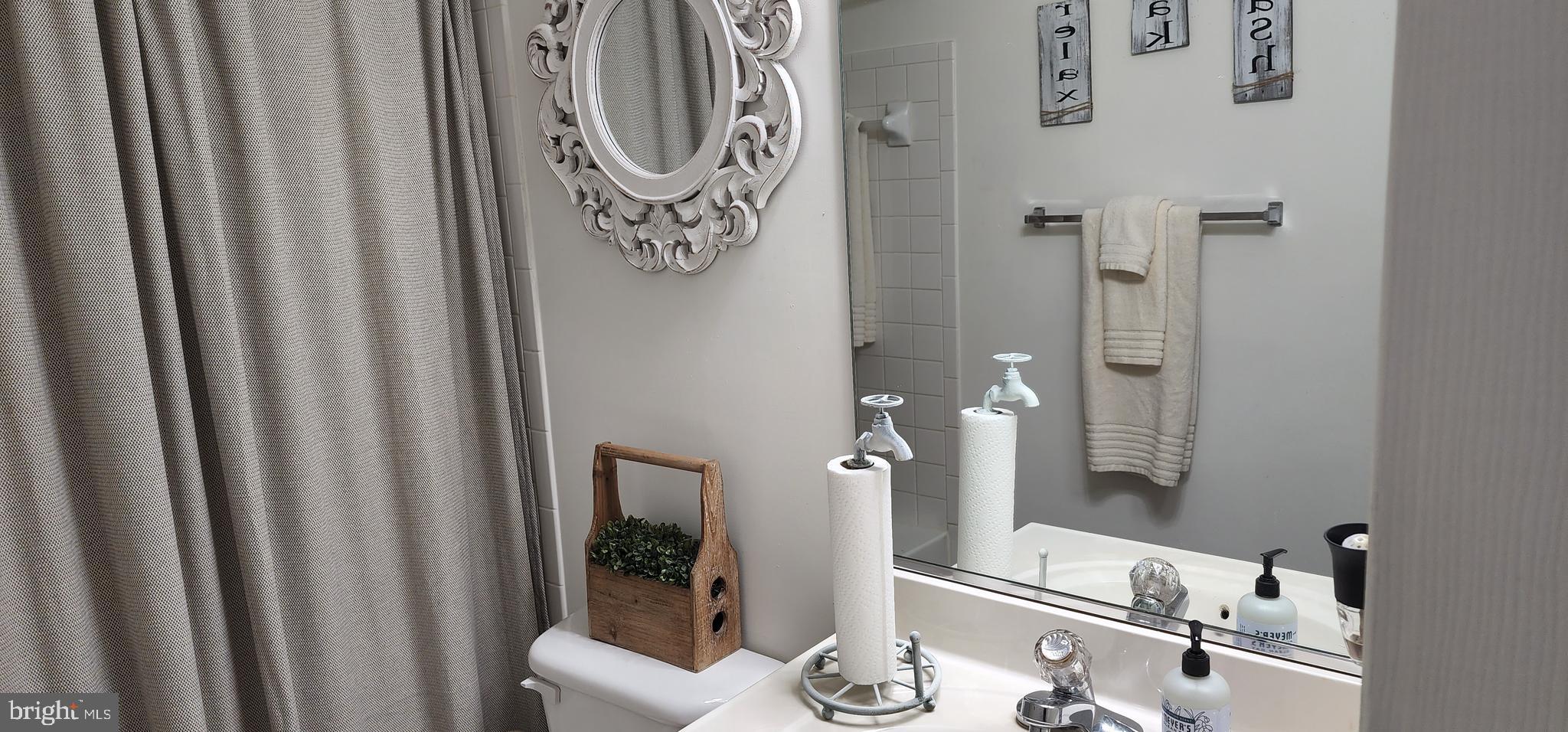 SPRINGDALE - Residential