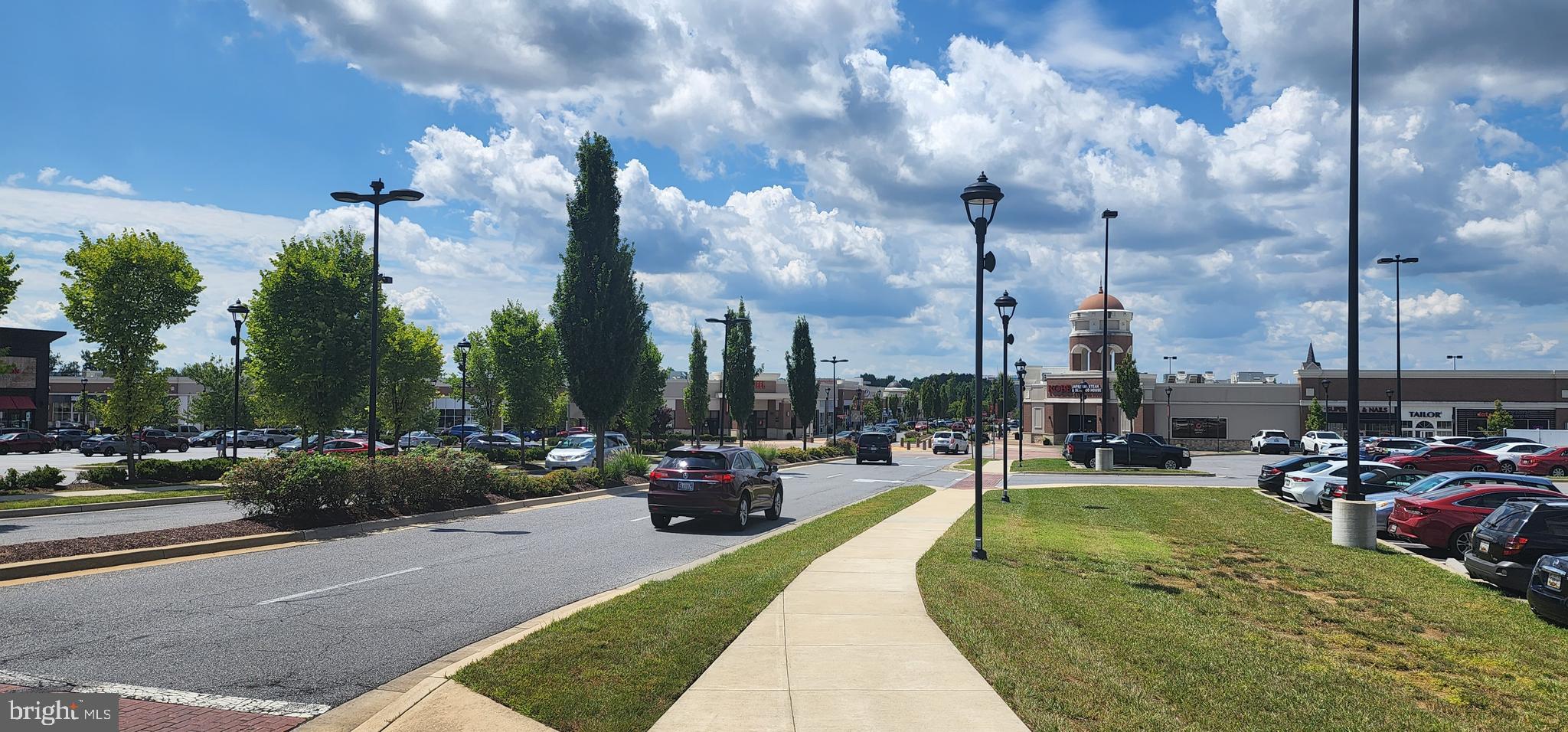 SPRINGDALE - Residential