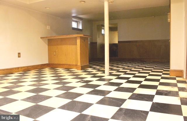 OAKCREST VILLAGE - Residential