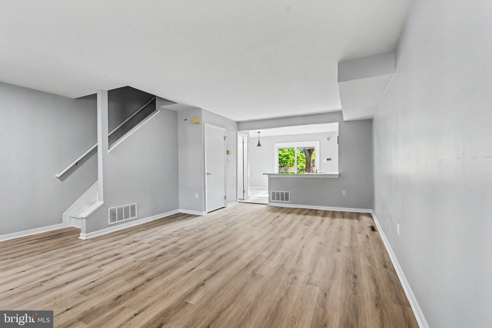 1223 N 3RD STREET