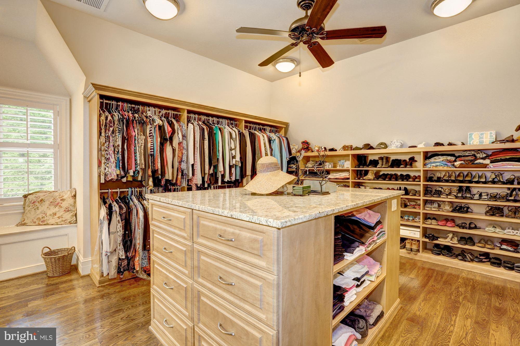 LANGLEY FOREST - Residential