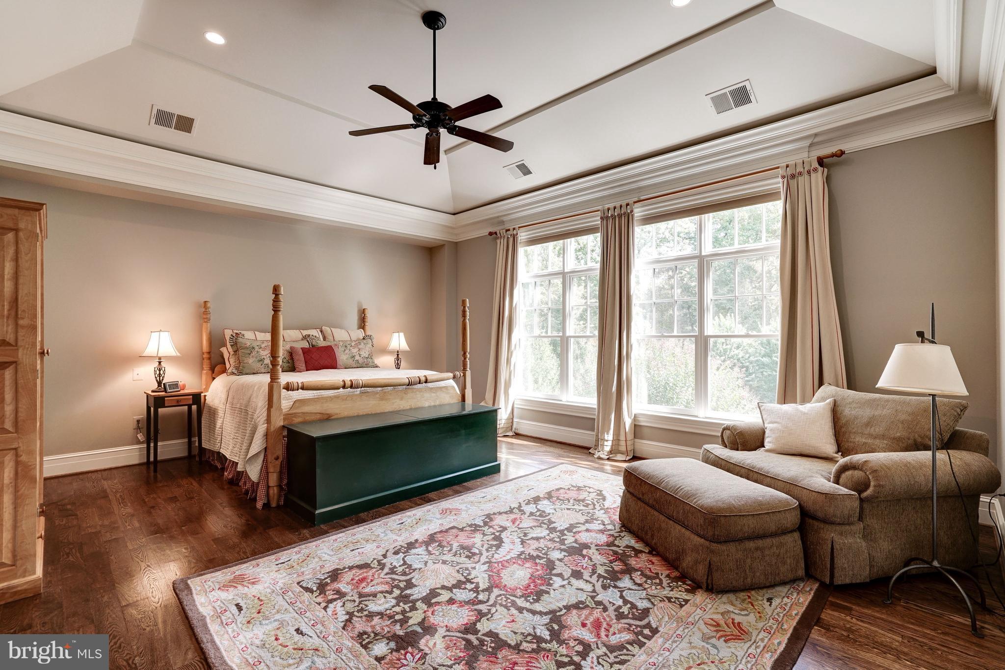 LANGLEY FOREST - Residential