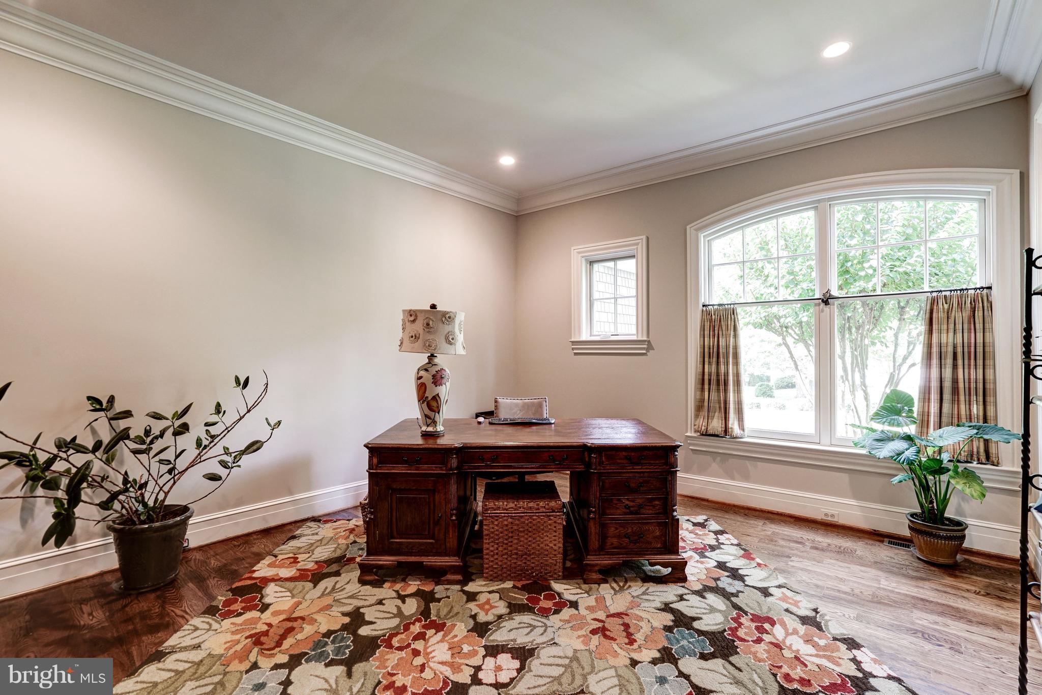 LANGLEY FOREST - Residential