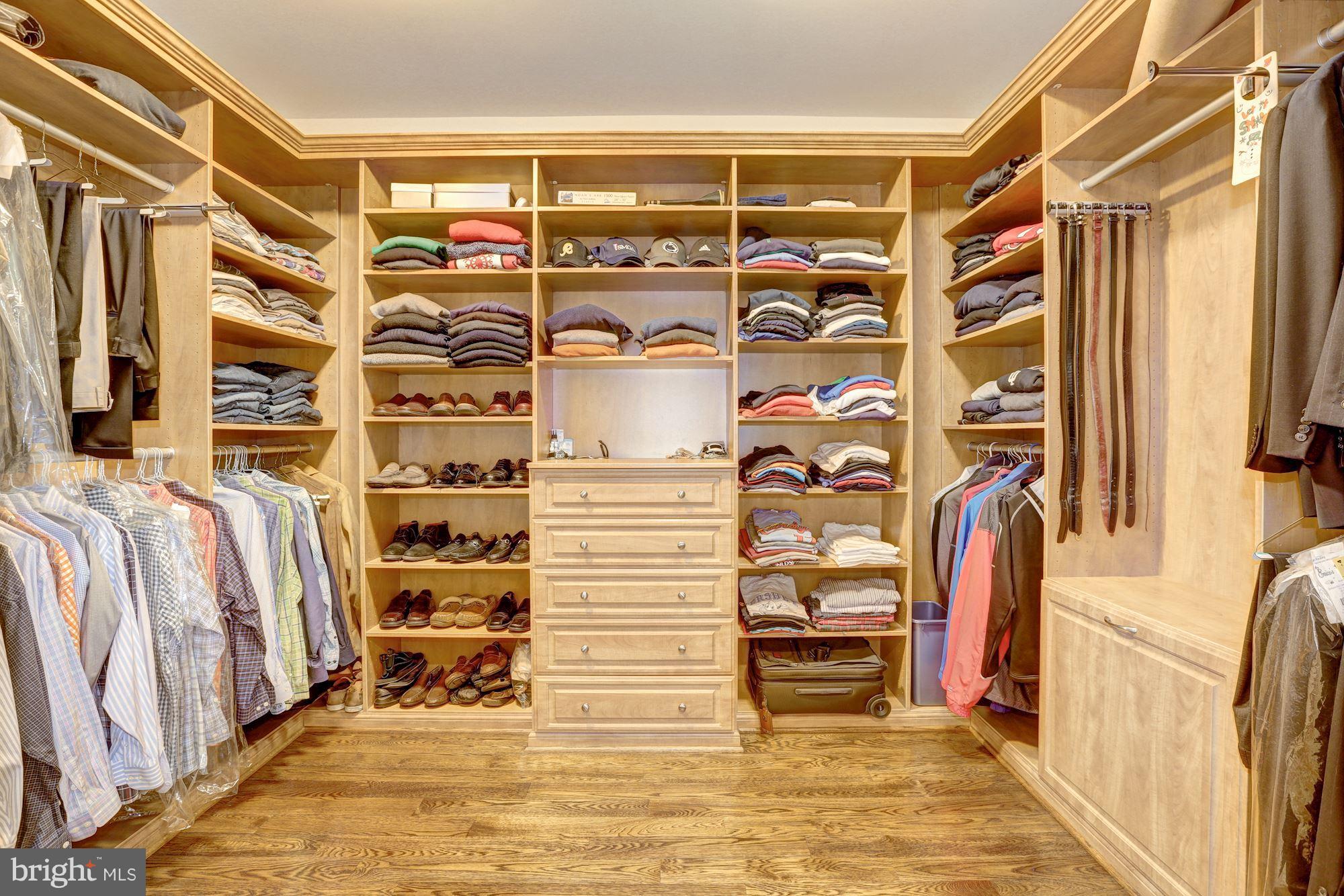 LANGLEY FOREST - Residential